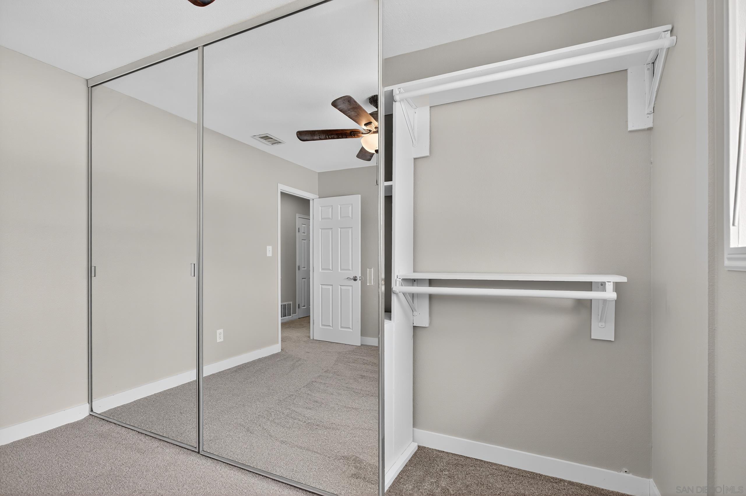 Detail Gallery Image 16 of 33 For 3907  Genine Dr., Oceanside,  CA 92056 - 4 Beds | 2 Baths