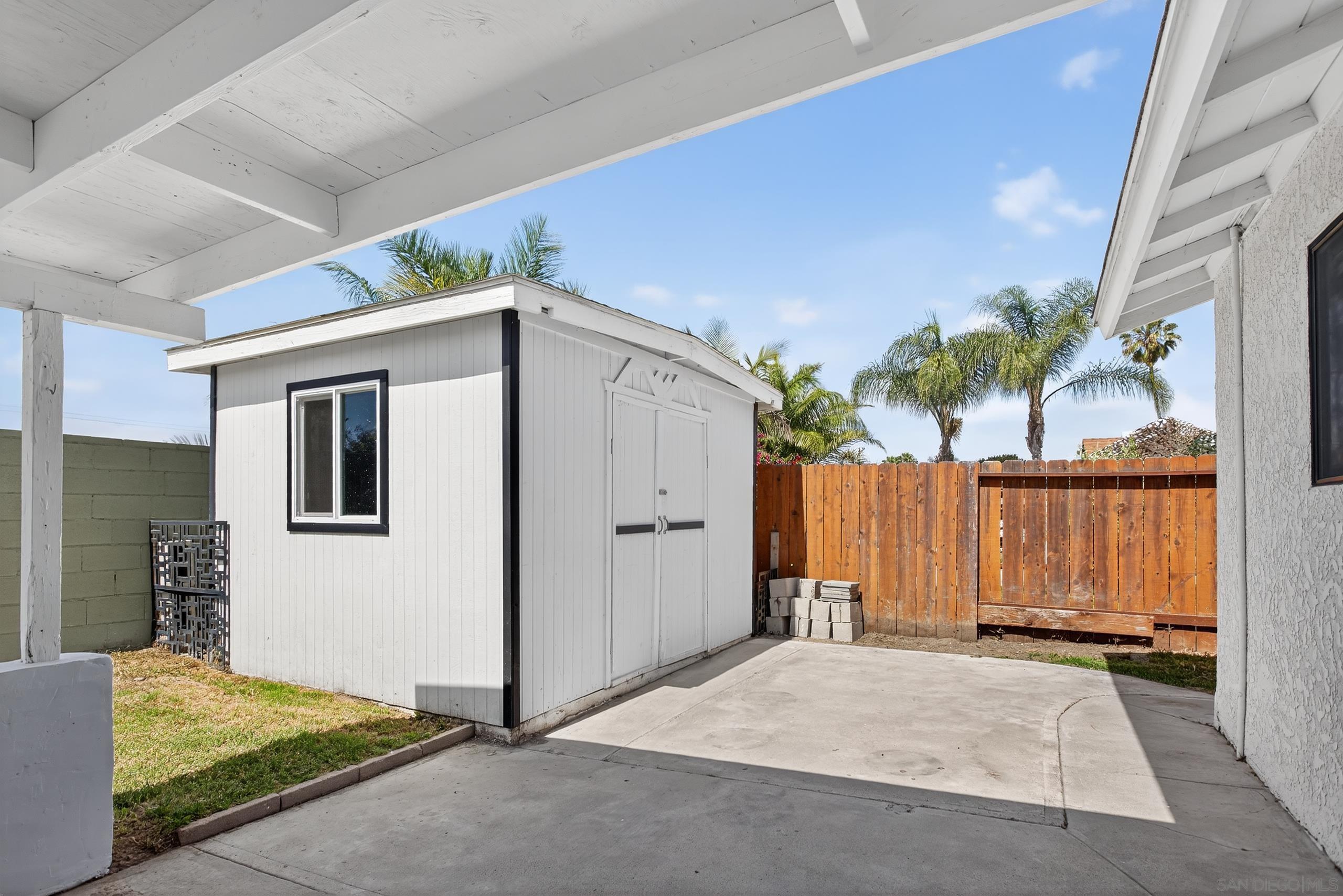 Detail Gallery Image 25 of 33 For 3907  Genine Dr., Oceanside,  CA 92056 - 4 Beds | 2 Baths