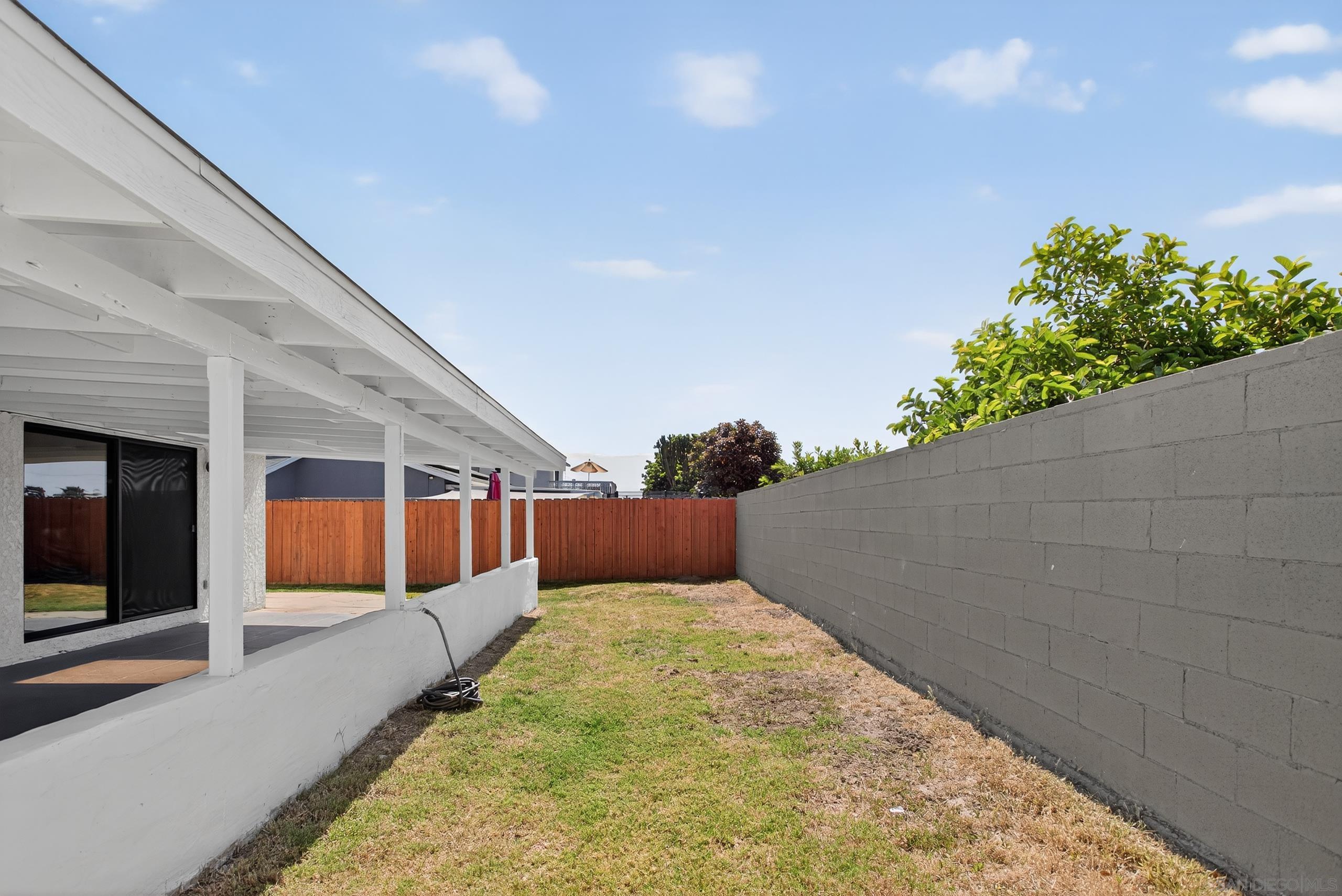 Detail Gallery Image 28 of 33 For 3907  Genine Dr., Oceanside,  CA 92056 - 4 Beds | 2 Baths