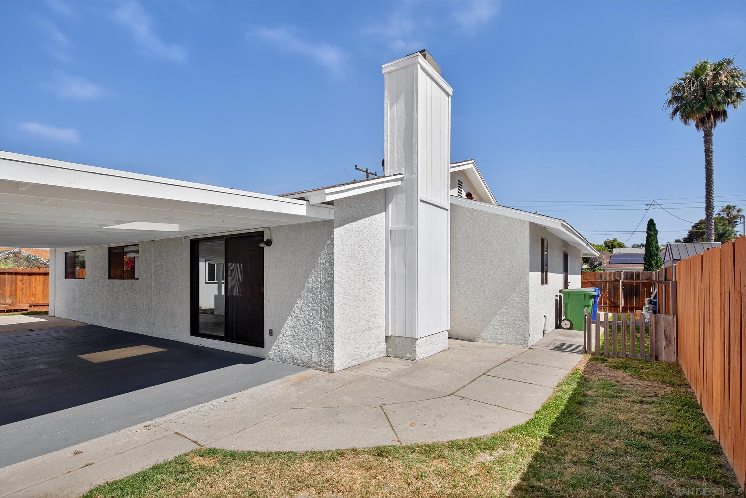 Detail Gallery Image 31 of 33 For 3907  Genine Dr., Oceanside,  CA 92056 - 4 Beds | 2 Baths