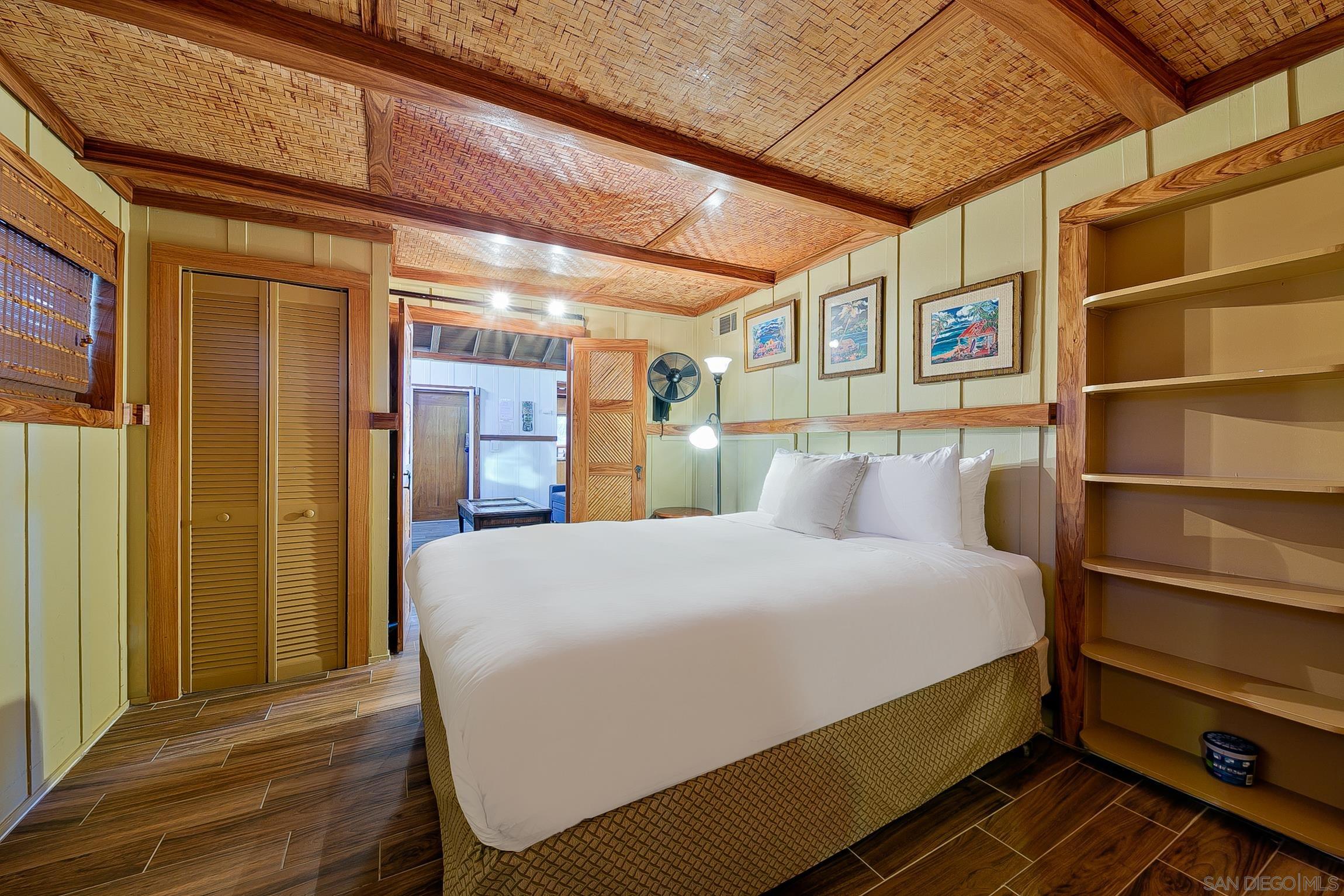 Detail Gallery Image 16 of 34 For 370-72  Nautilus St, La Jolla,  CA 92037 - 3 Beds | 3 Baths