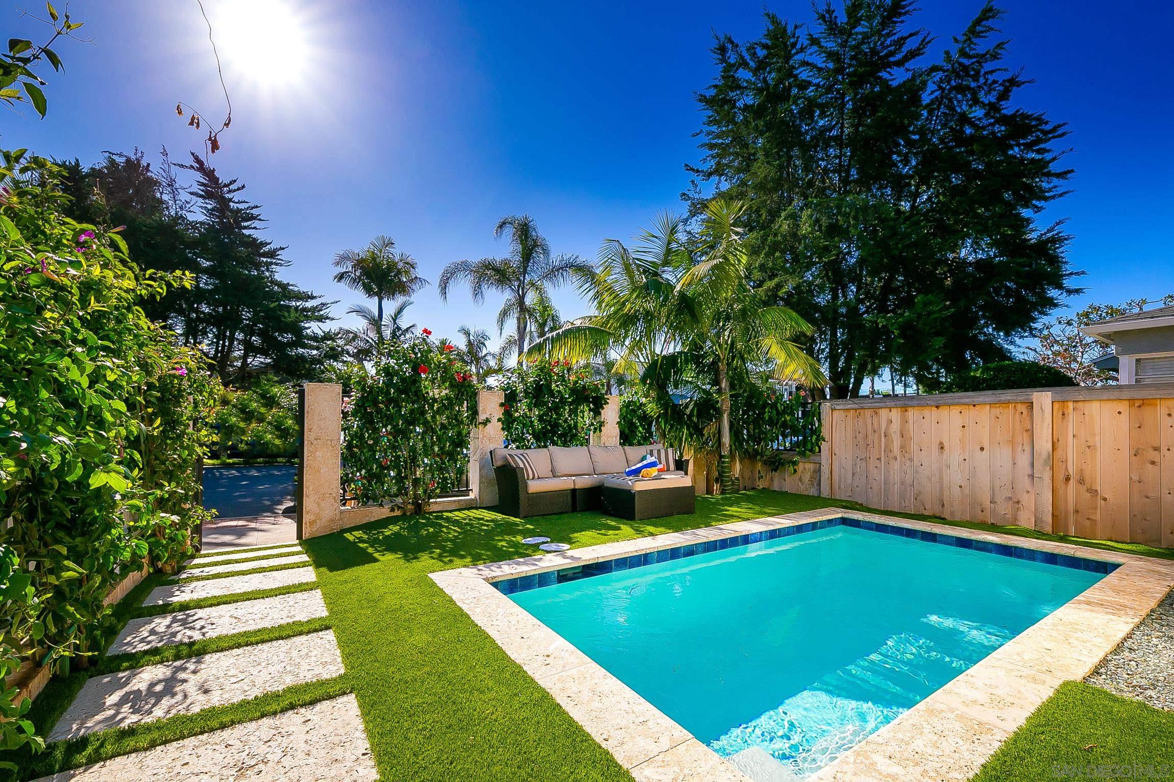 Detail Gallery Image 21 of 34 For 370-72  Nautilus St, La Jolla,  CA 92037 - 3 Beds | 3 Baths