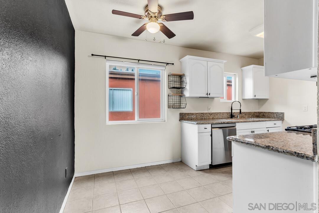 Detail Gallery Image 8 of 21 For 4425  50th St  #17,  San Diego,  CA 92115 - 2 Beds | 1 Baths