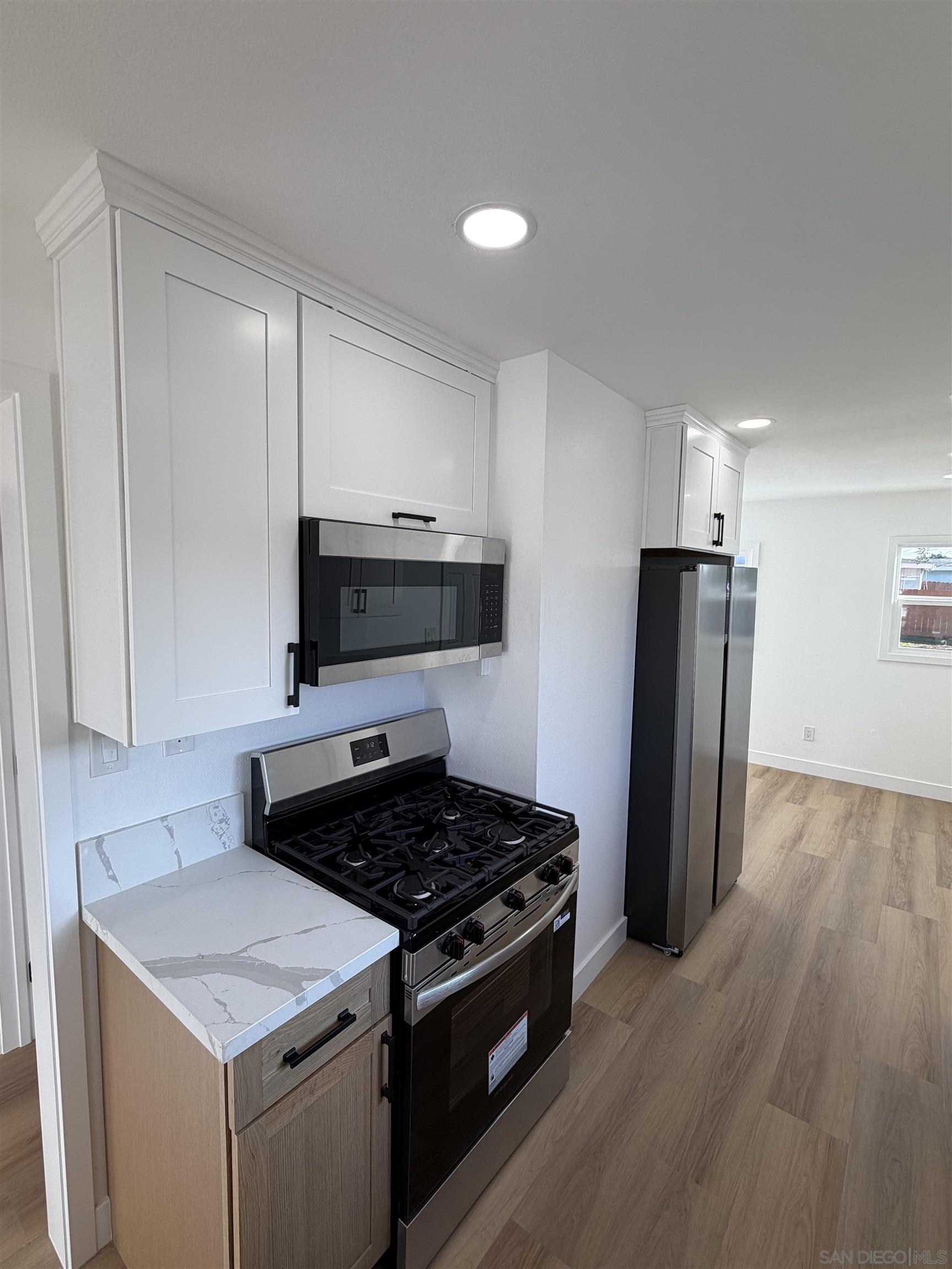 Detail Gallery Image 20 of 20 For 698  J St, Chula Vista,  CA 91910 - 2 Beds | 1 Baths