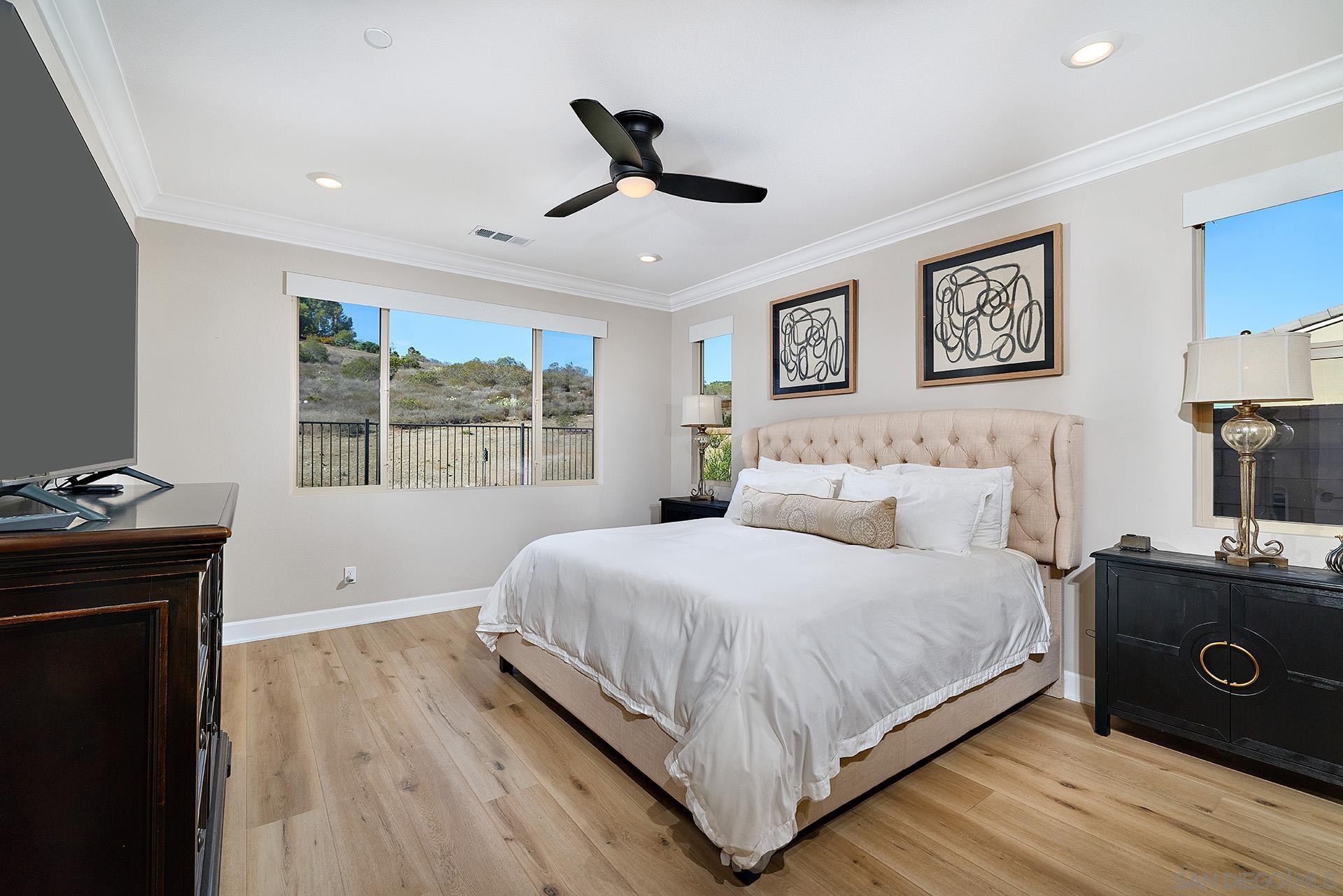 Detail Gallery Image 8 of 34 For 891  Cayley Ave, San Marcos,  CA 92069 - 4 Beds | 3/1 Baths