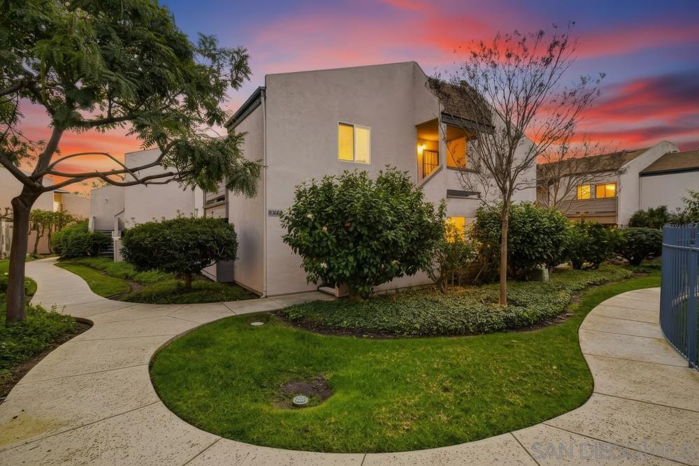 Front Image Thumbnail for SD2600597