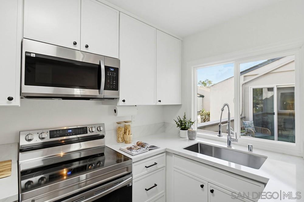 Detail Gallery Image 17 of 48 For 3242  Ashford St  #K,  San Diego,  CA 92111 - 2 Beds | 1 Baths