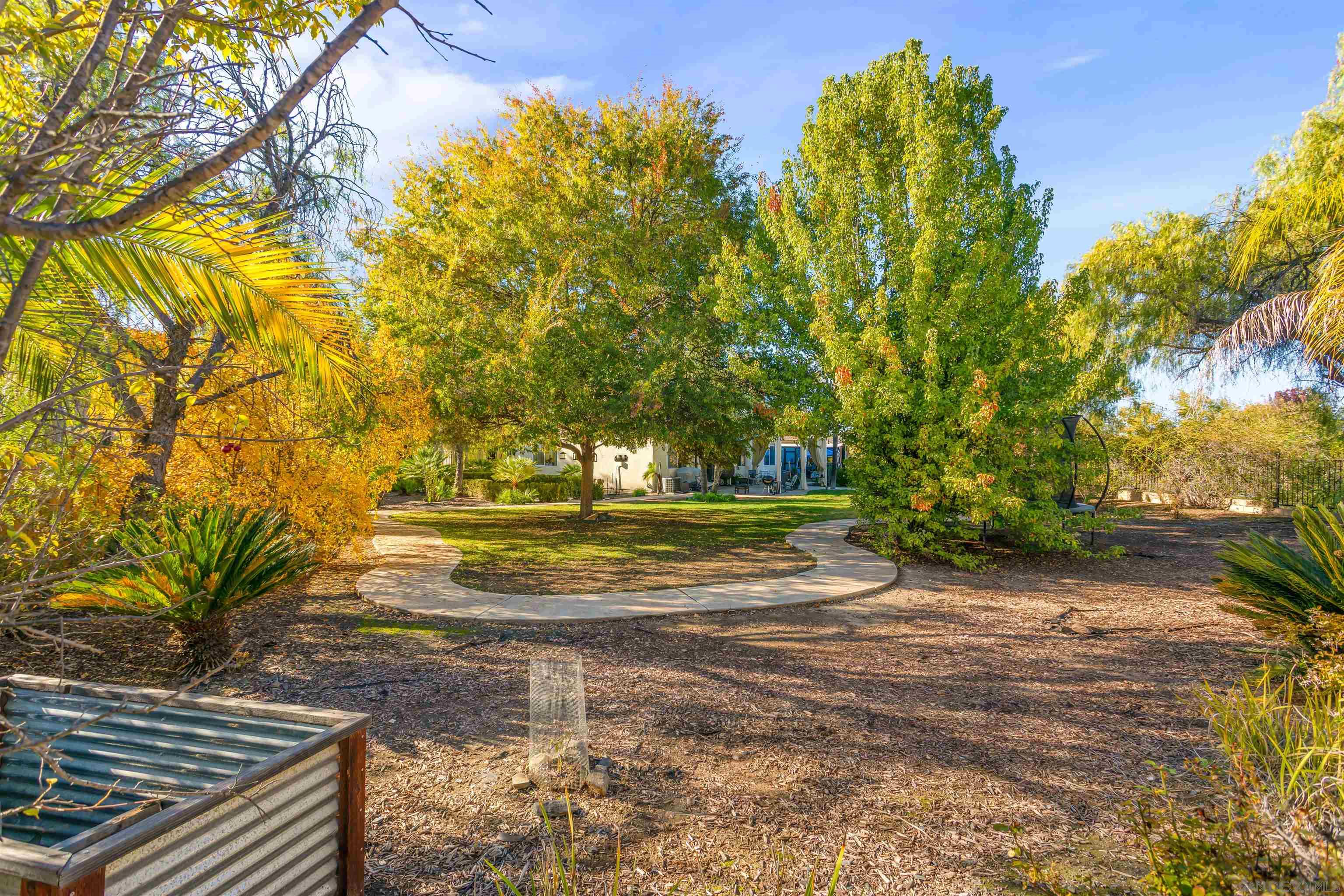 Detail Gallery Image 18 of 62 For 32724  Salvia Cir Winchester, Winchester,  CA 92596 - 5 Beds | 4/1 Baths