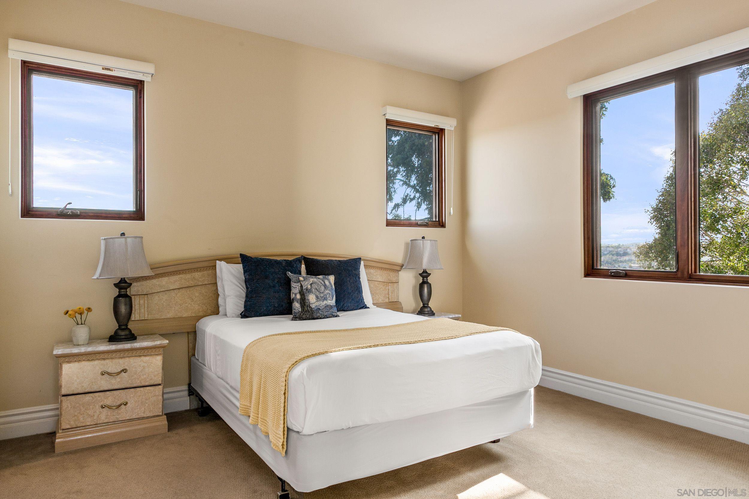 Detail Gallery Image 20 of 45 For 2922  Managua Place, Carlsbad,  CA 92009 - 7 Beds | 7/1 Baths