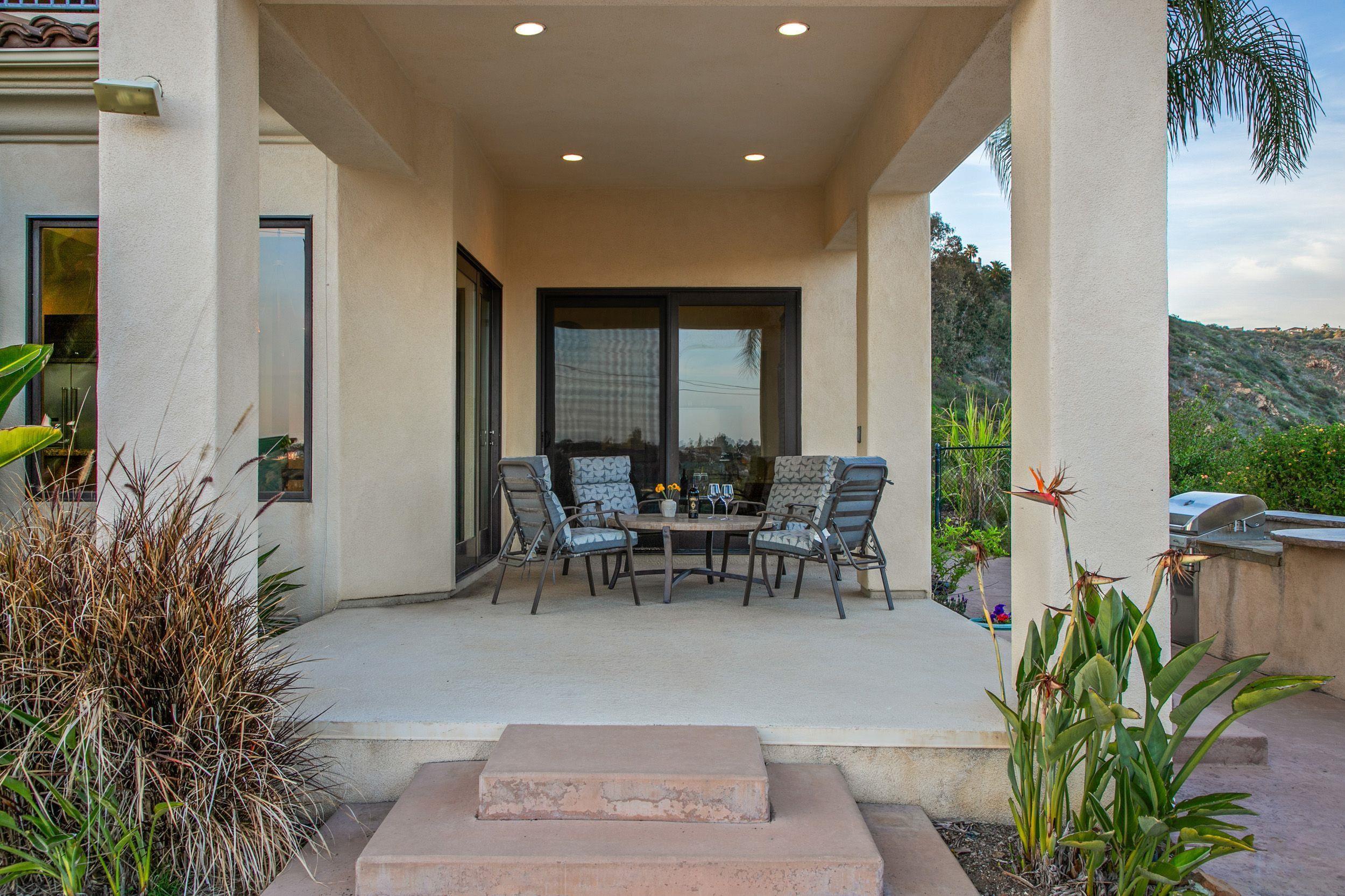 Detail Gallery Image 41 of 45 For 2922  Managua Place, Carlsbad,  CA 92009 - 7 Beds | 7/1 Baths
