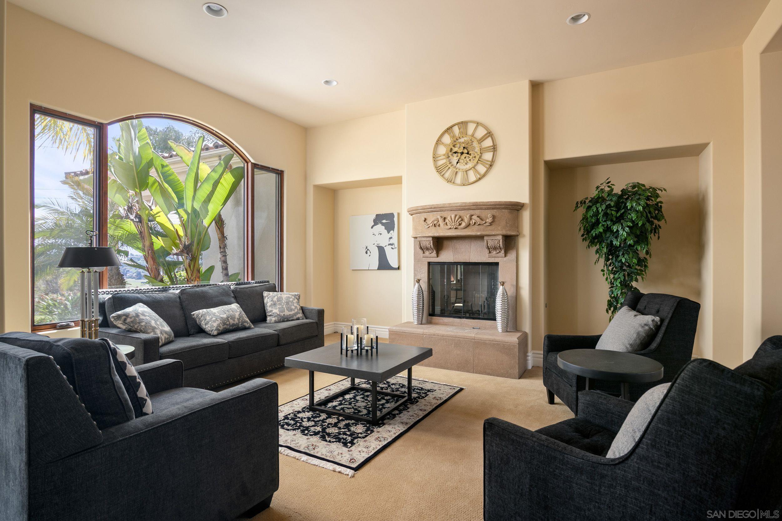 Detail Gallery Image 10 of 45 For 2922  Managua Place, Carlsbad,  CA 92009 - 7 Beds | 7/1 Baths