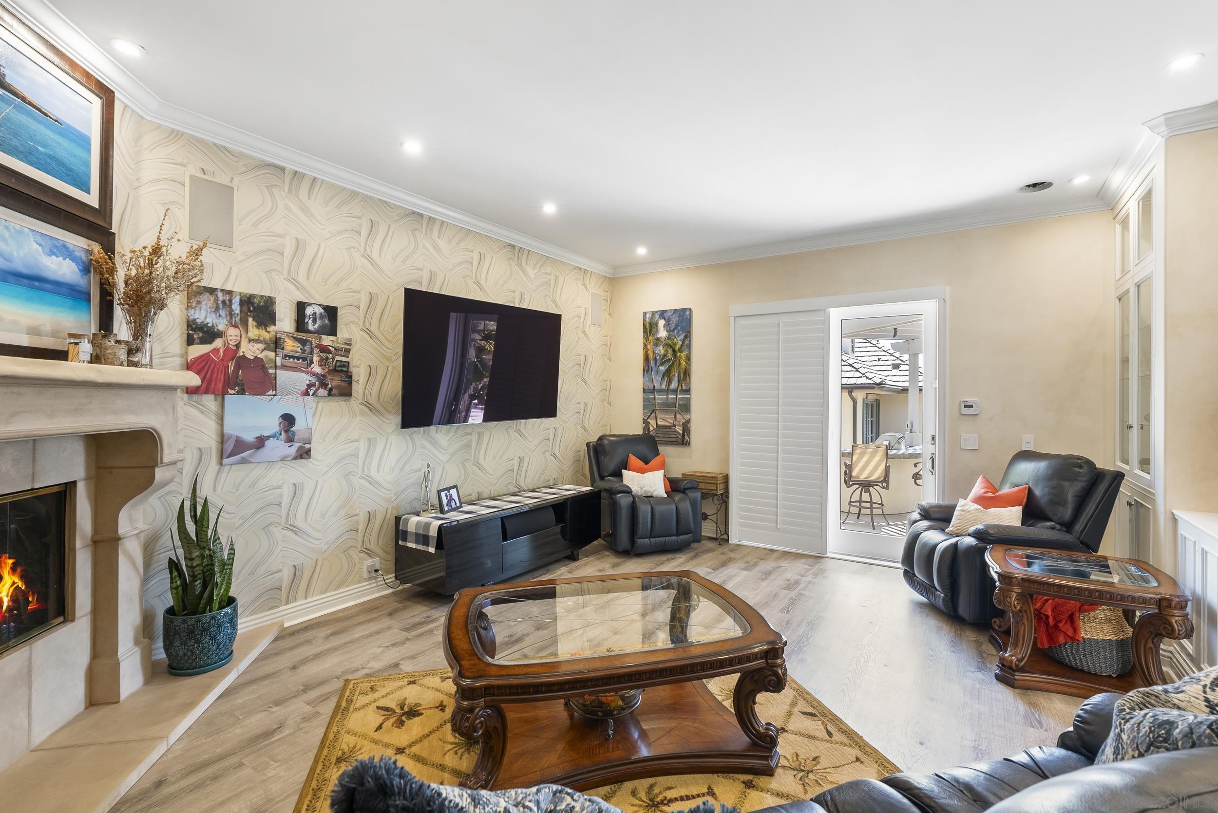 Detail Gallery Image 24 of 75 For 617  Gage Drive, San Diego,  CA 92106 - 5 Beds | 5/1 Baths