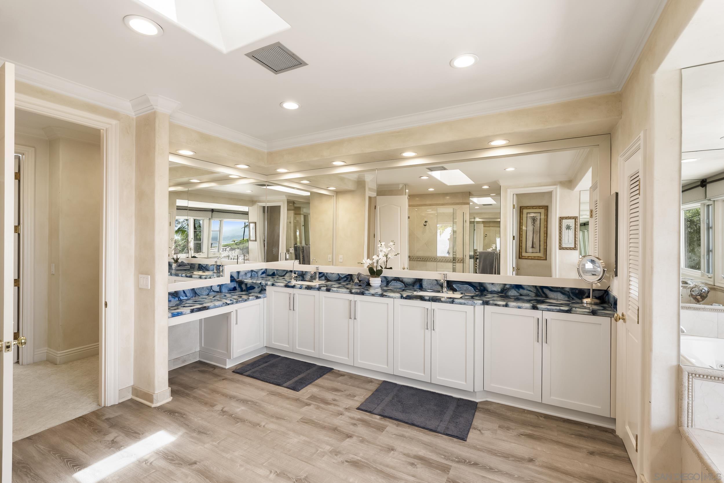 Detail Gallery Image 46 of 75 For 617  Gage Drive, San Diego,  CA 92106 - 5 Beds | 5/1 Baths