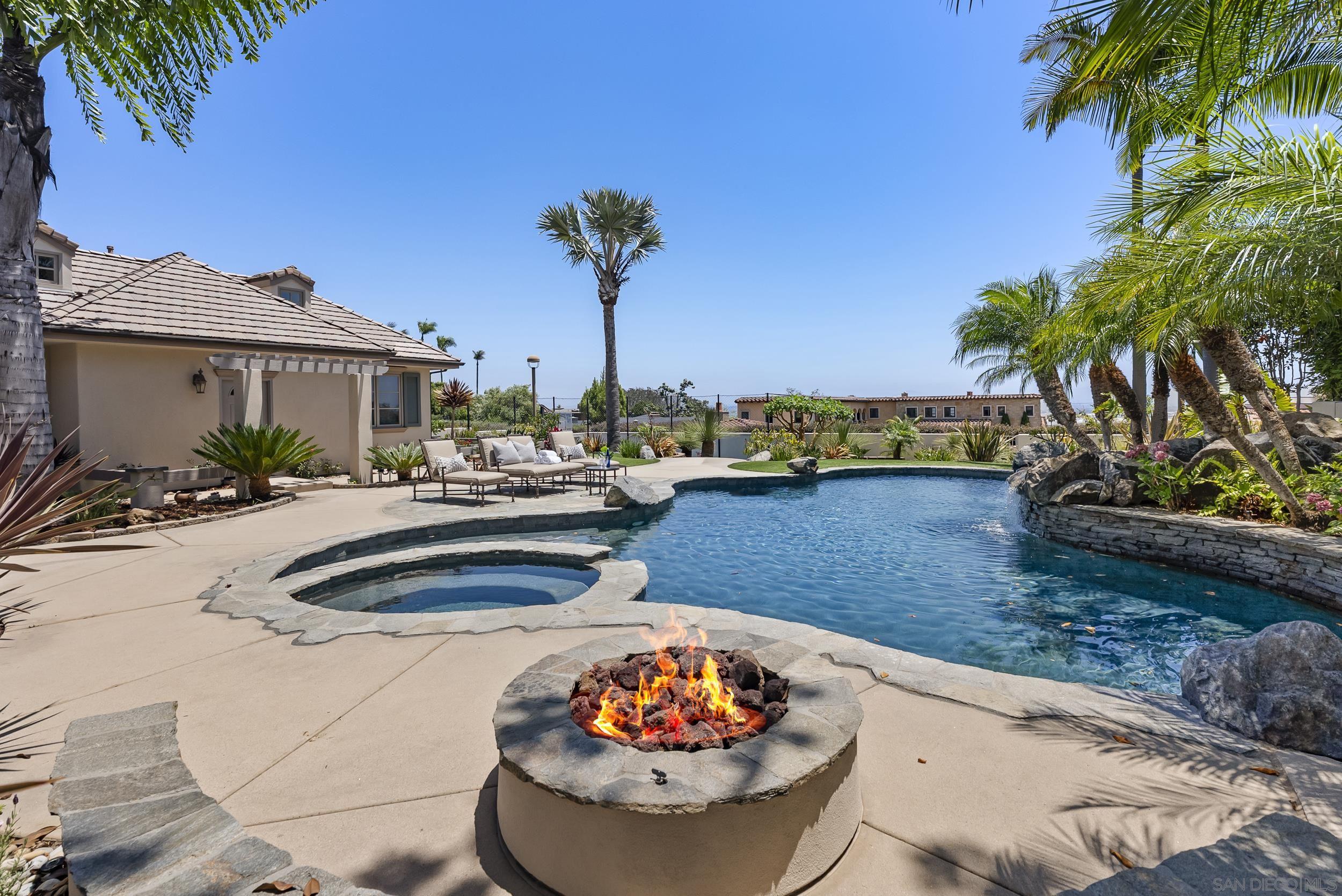 Detail Gallery Image 57 of 75 For 617  Gage Drive, San Diego,  CA 92106 - 5 Beds | 5/1 Baths