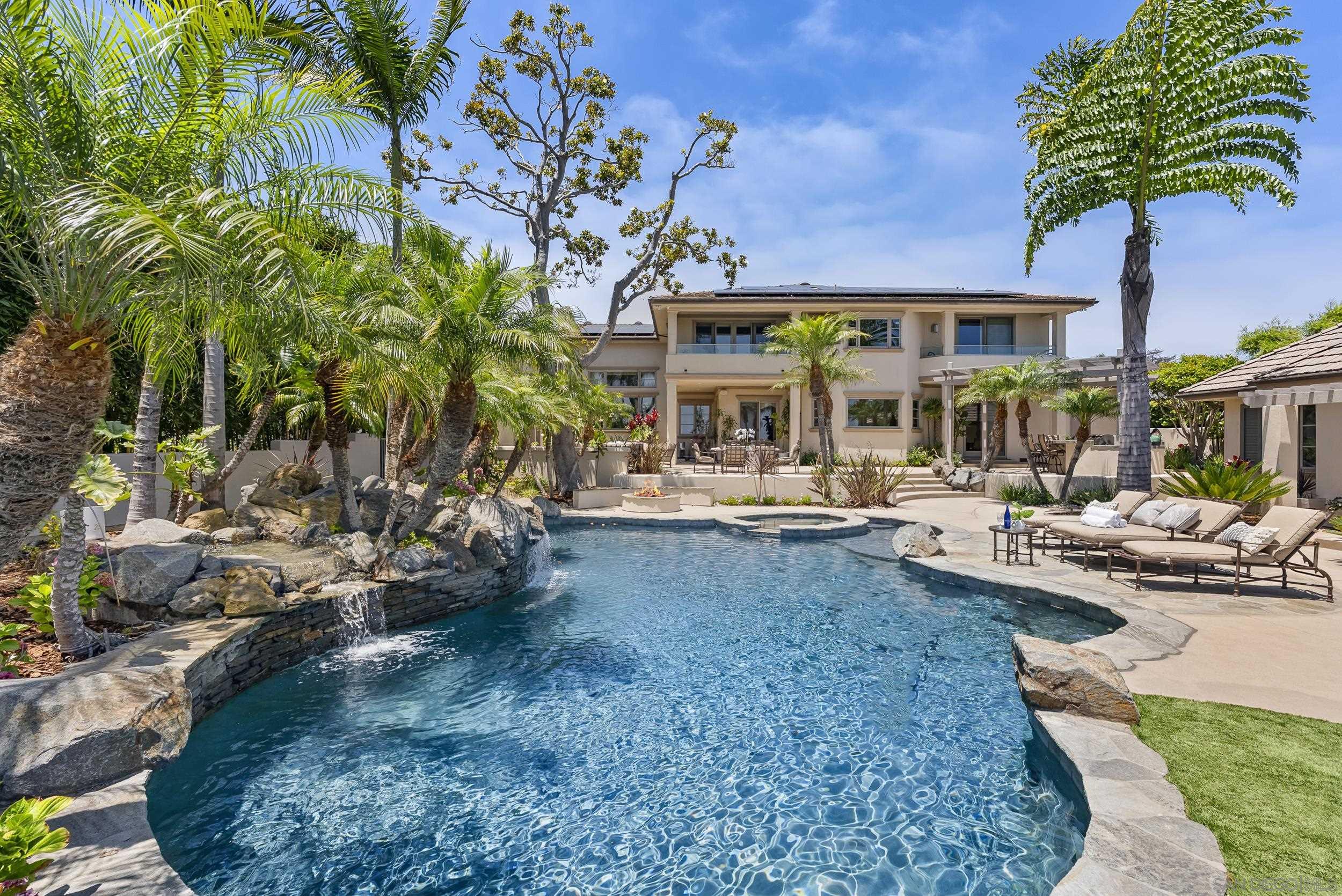 Detail Gallery Image 62 of 75 For 617  Gage Drive, San Diego,  CA 92106 - 5 Beds | 5/1 Baths