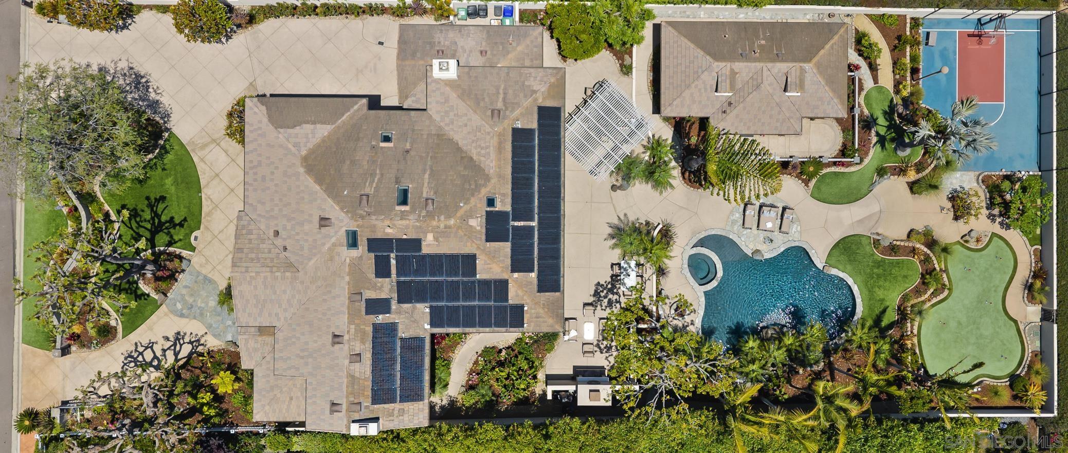 Detail Gallery Image 72 of 75 For 617  Gage Drive, San Diego,  CA 92106 - 5 Beds | 5/1 Baths