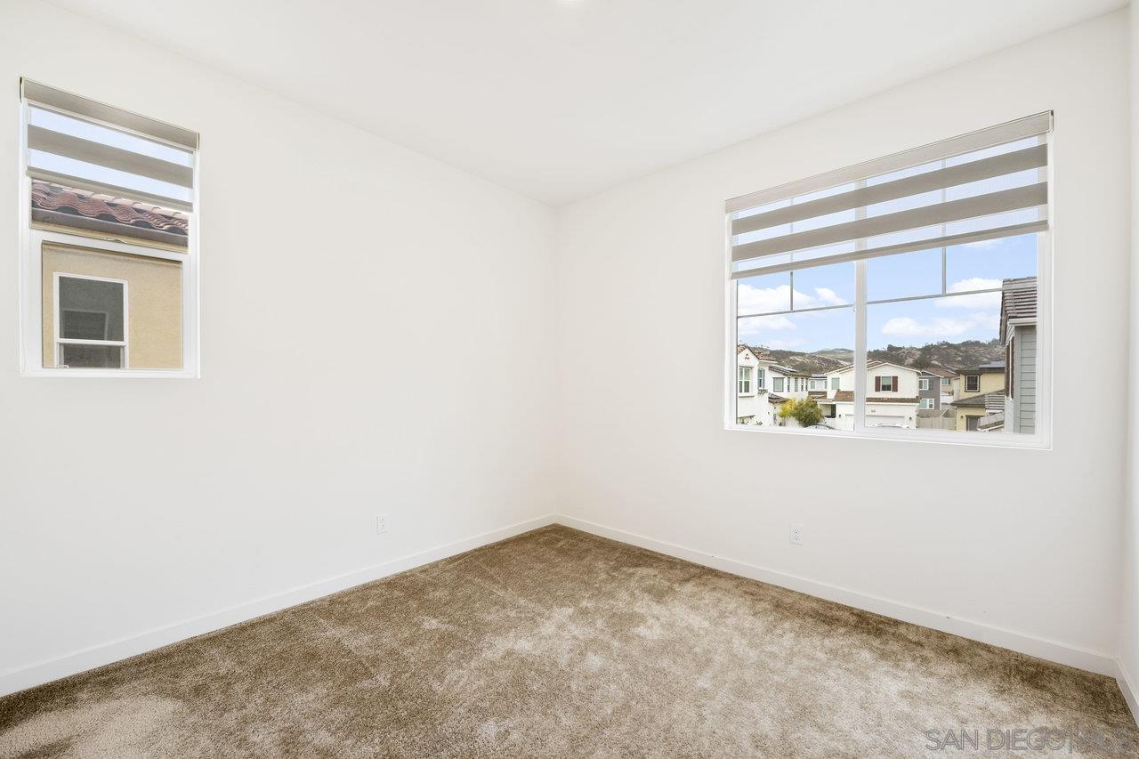 Detail Gallery Image 32 of 34 For 27748  Heritage Ln, Valley Center,  CA 92082 - 4 Beds | 3 Baths