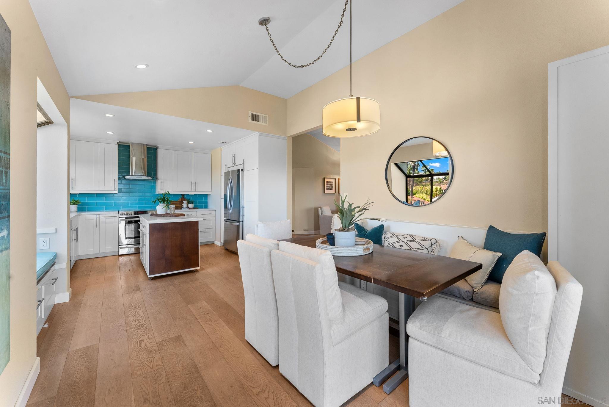 Detail Gallery Image 10 of 27 For 3127  Vista Rica, Carlsbad,  CA 92009 - 3 Beds | 2 Baths