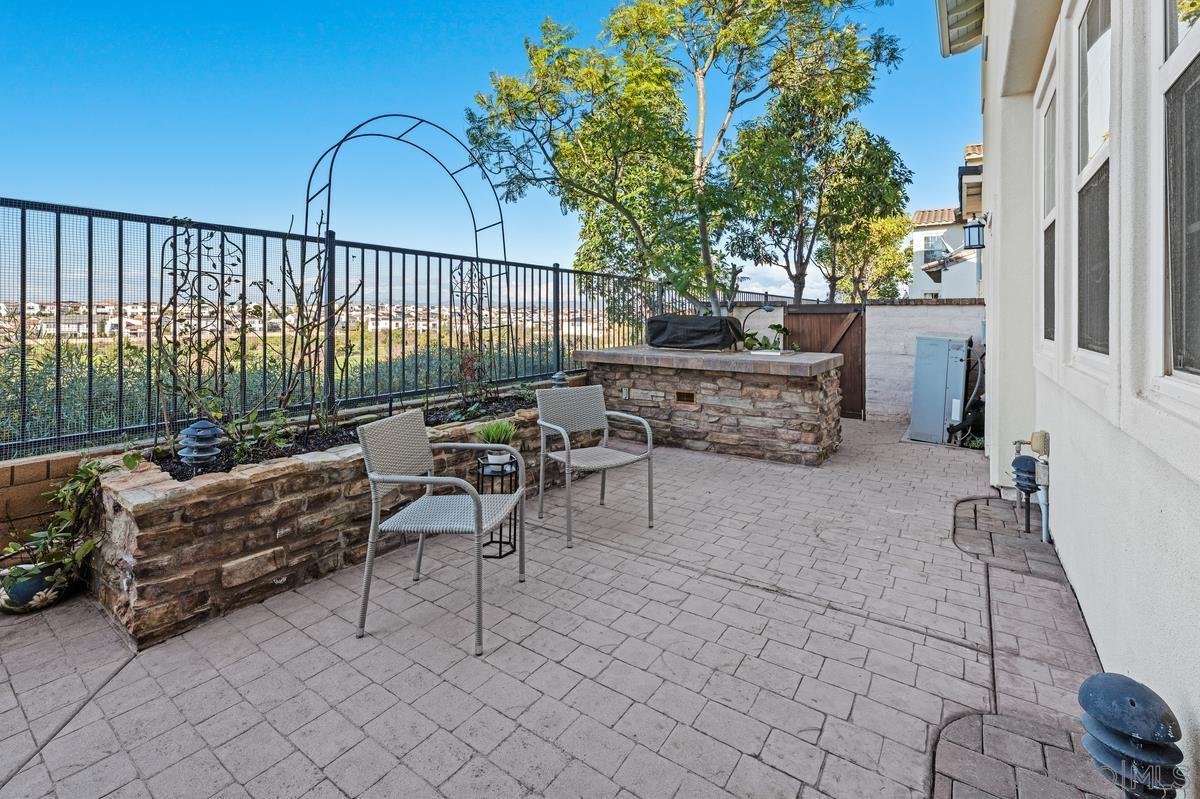 Front Image Thumbnail for SD2600605