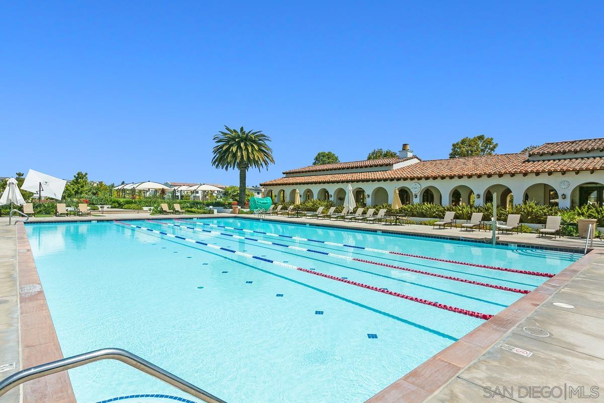 Detail Gallery Image 37 of 46 For 6096  Blue Dawn Trail, San Diego,  CA 92130 - 4 Beds | 2/1 Baths