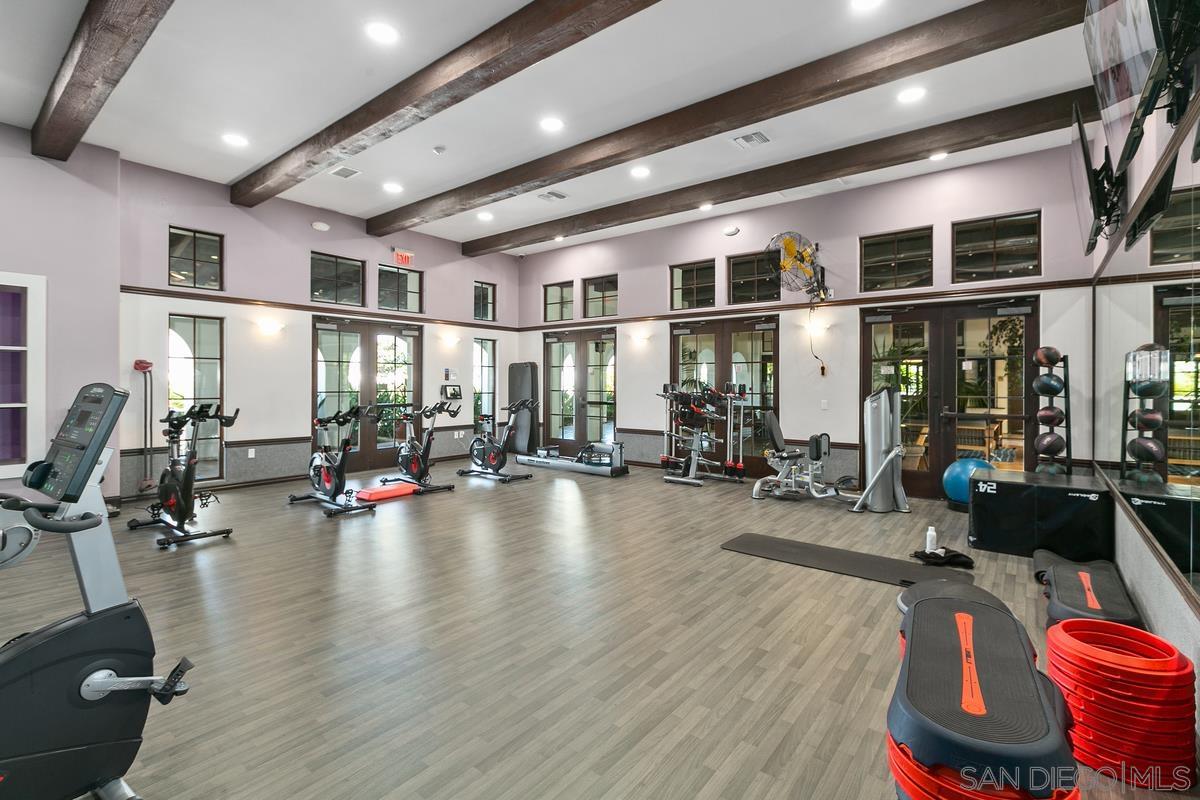 Detail Gallery Image 41 of 46 For 6096  Blue Dawn Trail, San Diego,  CA 92130 - 4 Beds | 2/1 Baths