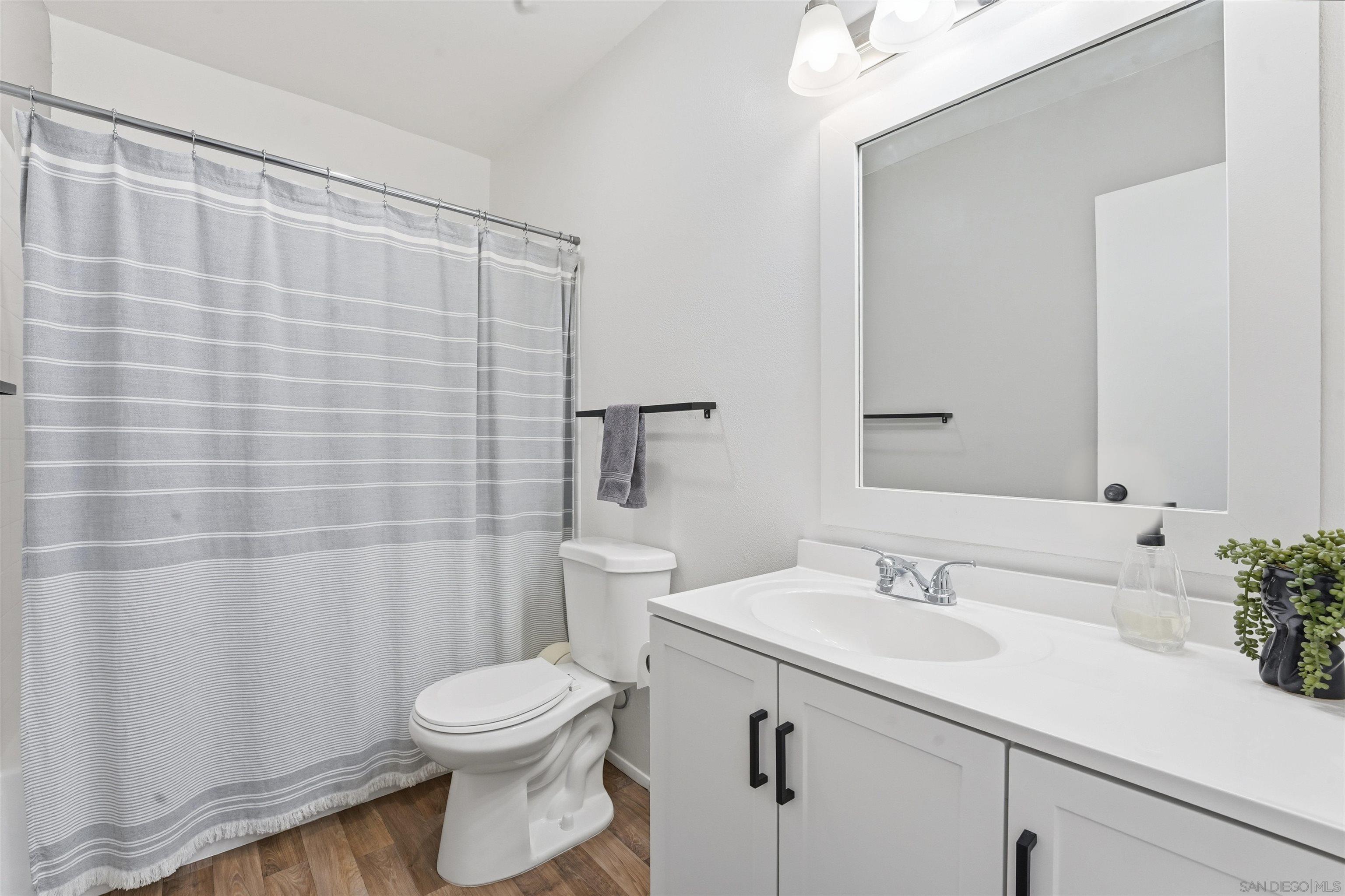 Detail Gallery Image 22 of 37 For 6795  Alvarado Rd  #3,  San Diego,  CA 92120 - 3 Beds | 2/1 Baths