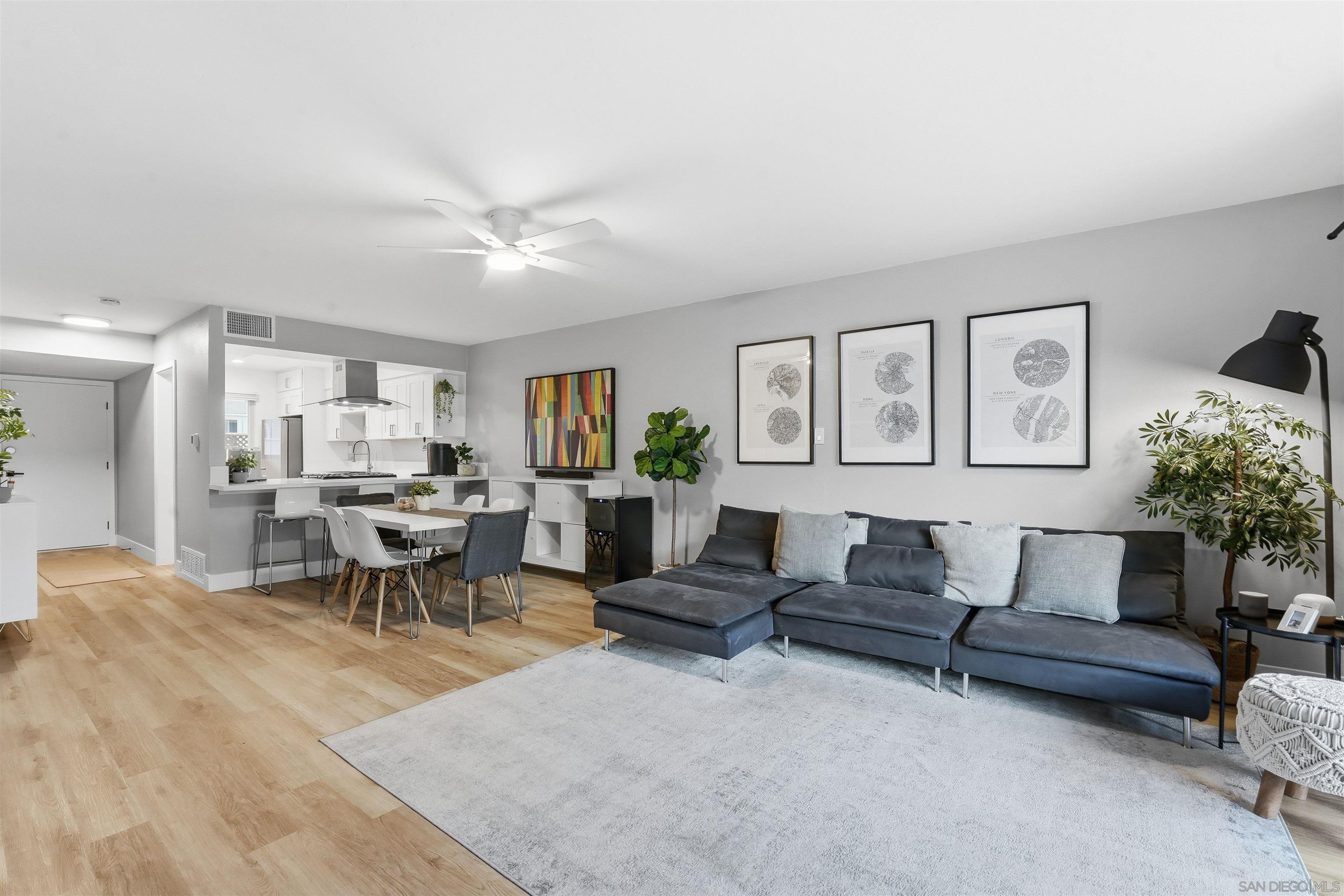 Detail Gallery Image 5 of 37 For 6795  Alvarado Rd  #3,  San Diego,  CA 92120 - 3 Beds | 2/1 Baths