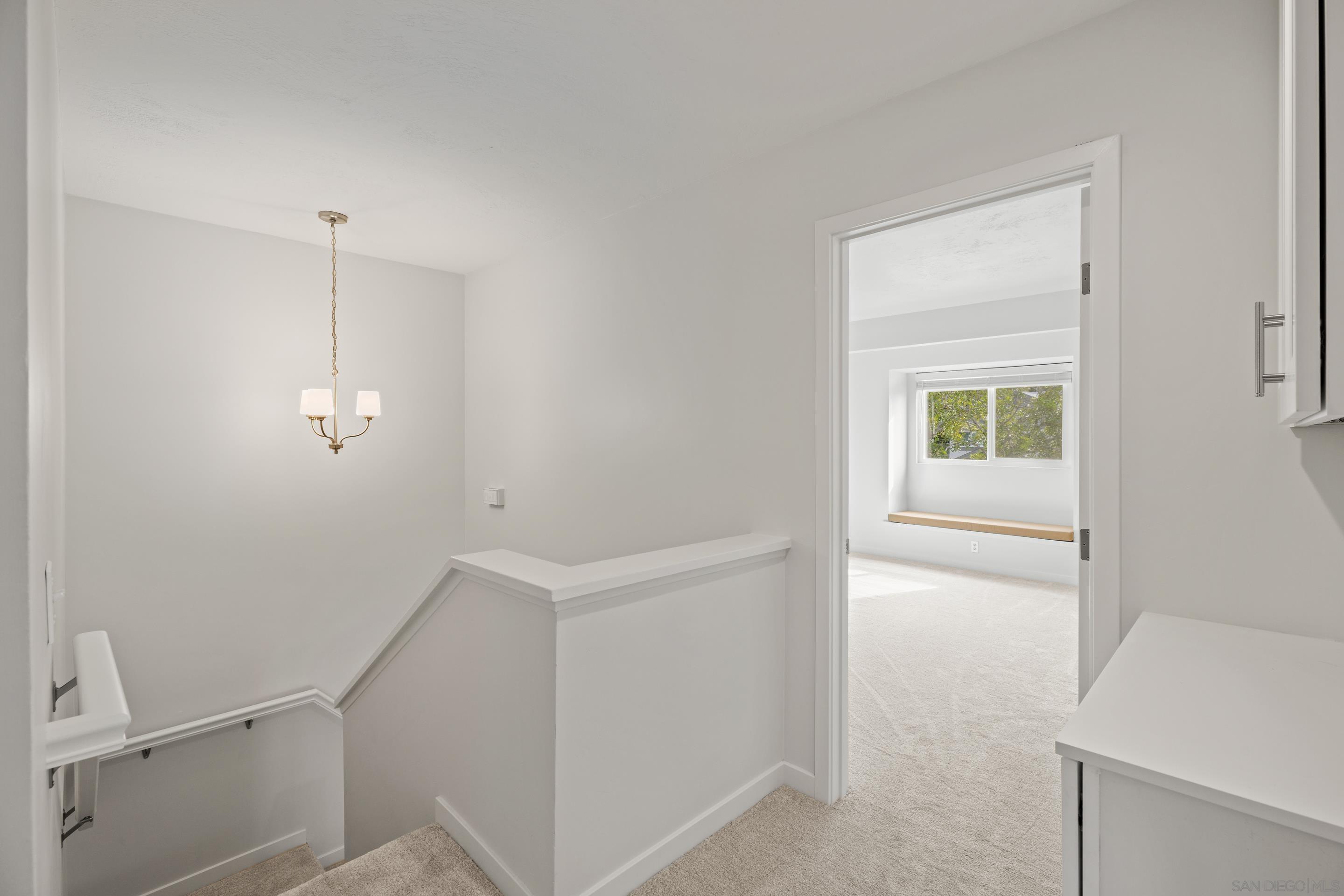 Detail Gallery Image 11 of 21 For 4216  Esperanza Way, Oceanside,  CA 92056 - 3 Beds | 2/1 Baths