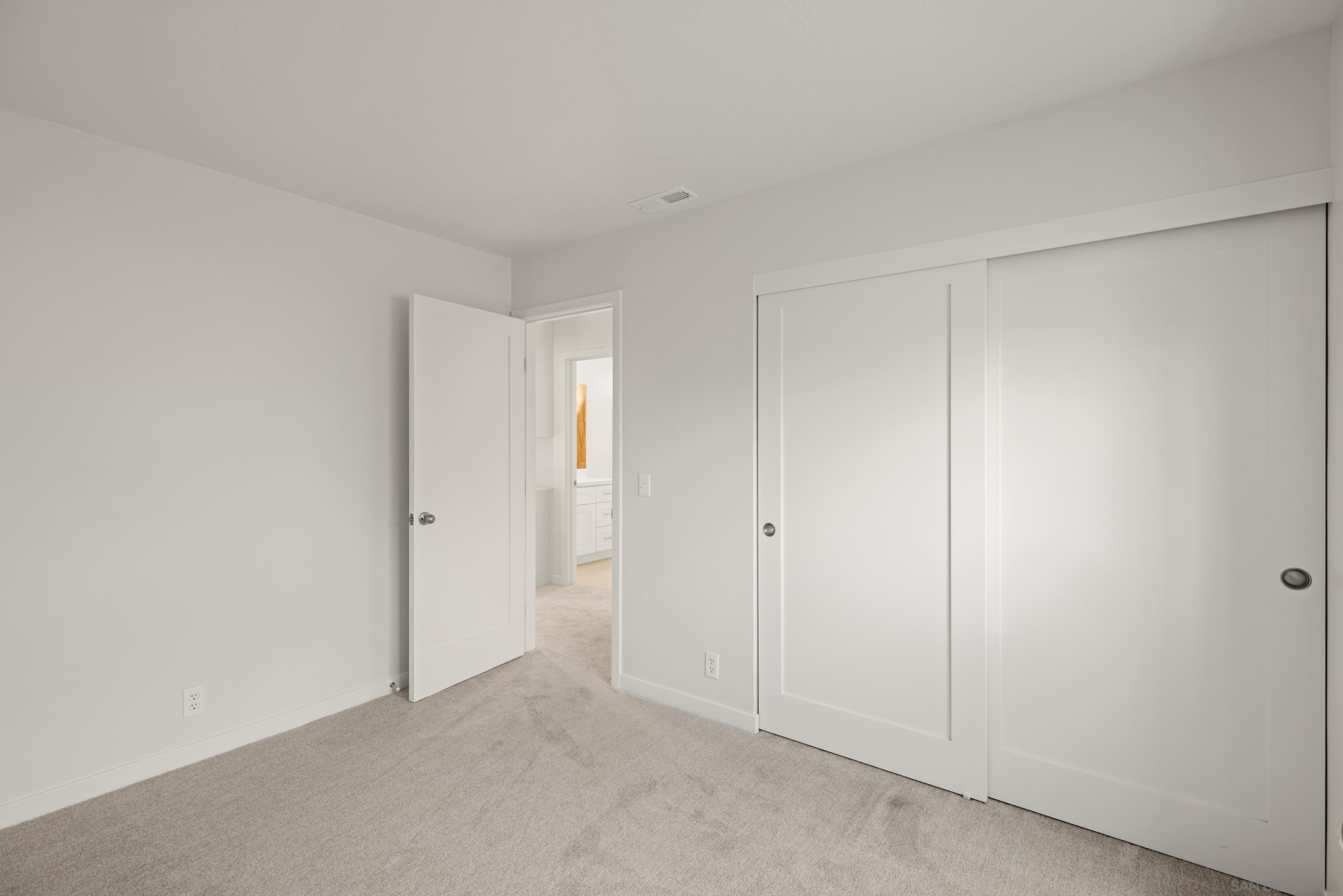 Detail Gallery Image 16 of 21 For 4216  Esperanza Way, Oceanside,  CA 92056 - 3 Beds | 2/1 Baths