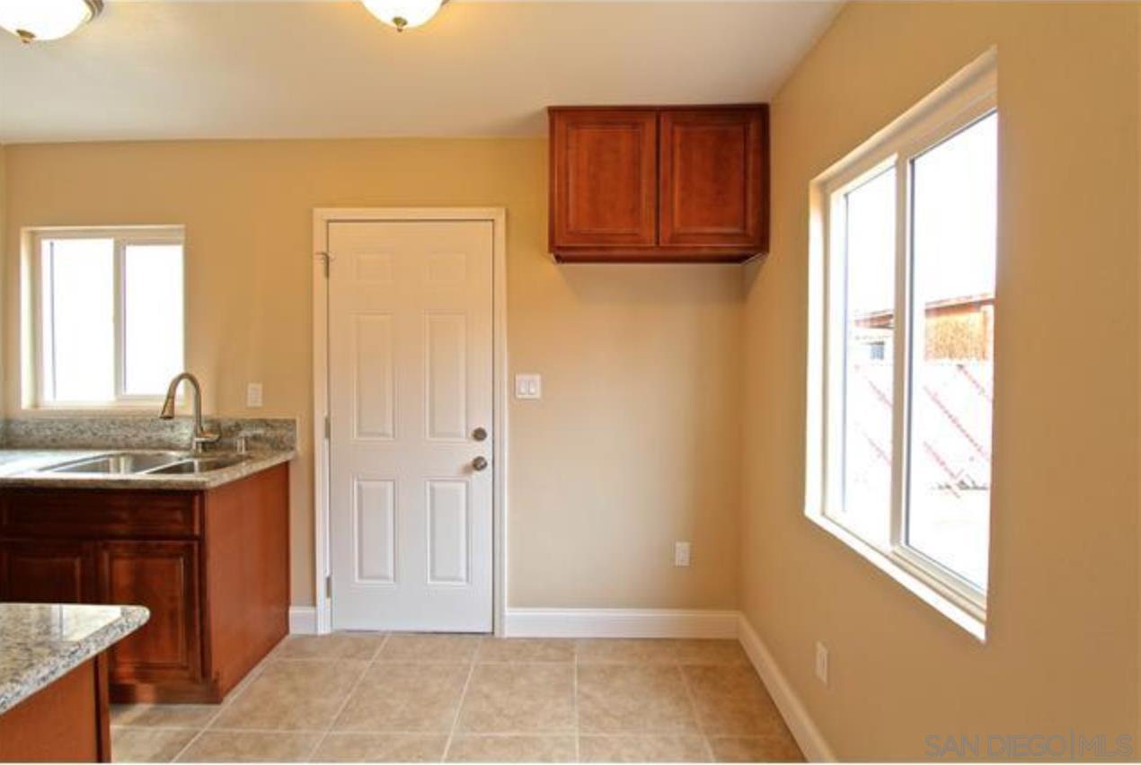 Detail Gallery Image 8 of 14 For 282  Pardee St, San Diego,  CA 92102 - – Beds | – Baths