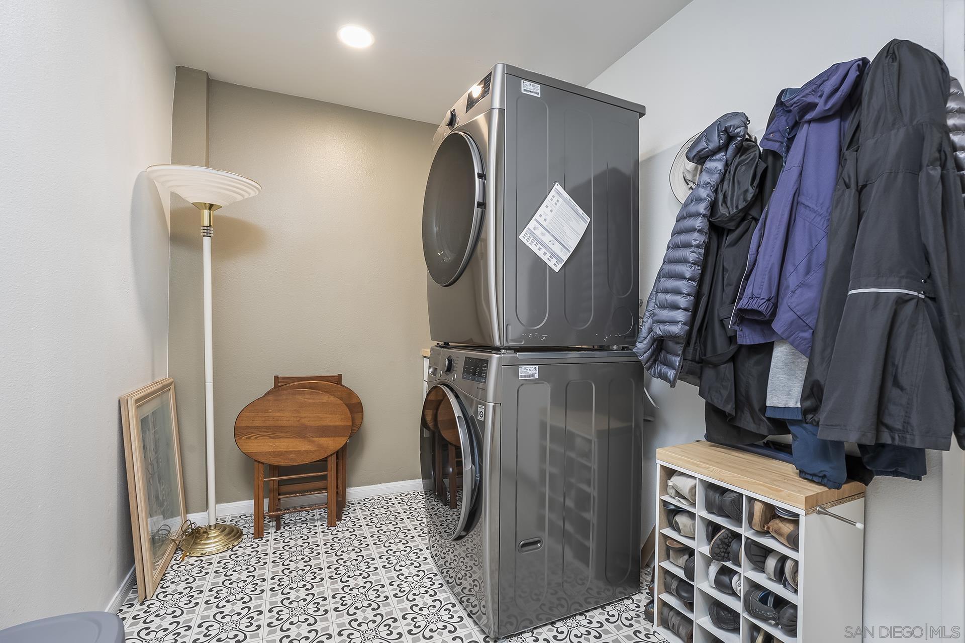 Detail Gallery Image 33 of 38 For 3436  Mission Mesa Way, San Diego,  CA 92120 - 2 Beds | 2/1 Baths