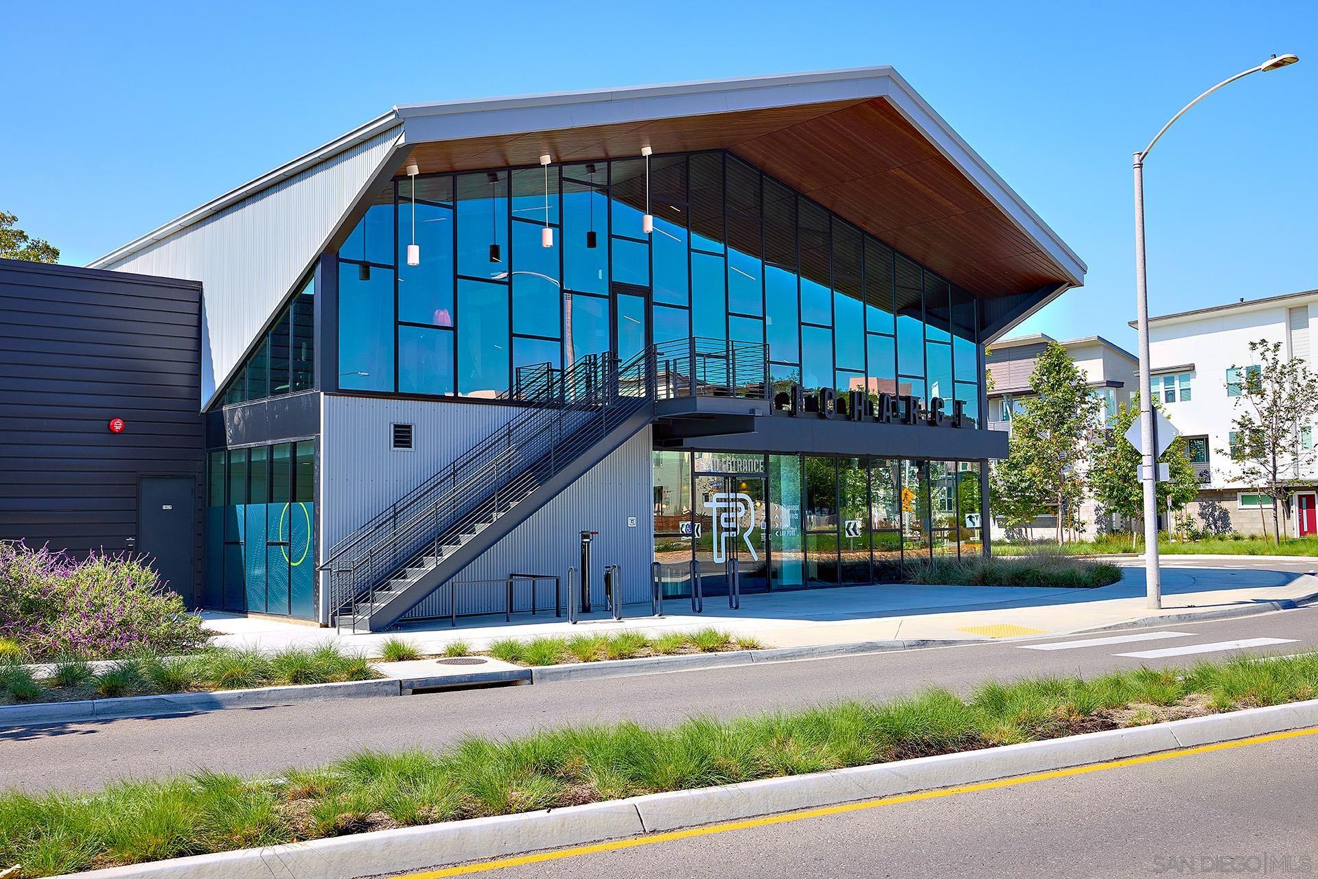 Detail Gallery Image 26 of 39 For 10992  Lotta Ct, San Diego,  CA 92126 - 3 Beds | 2/1 Baths