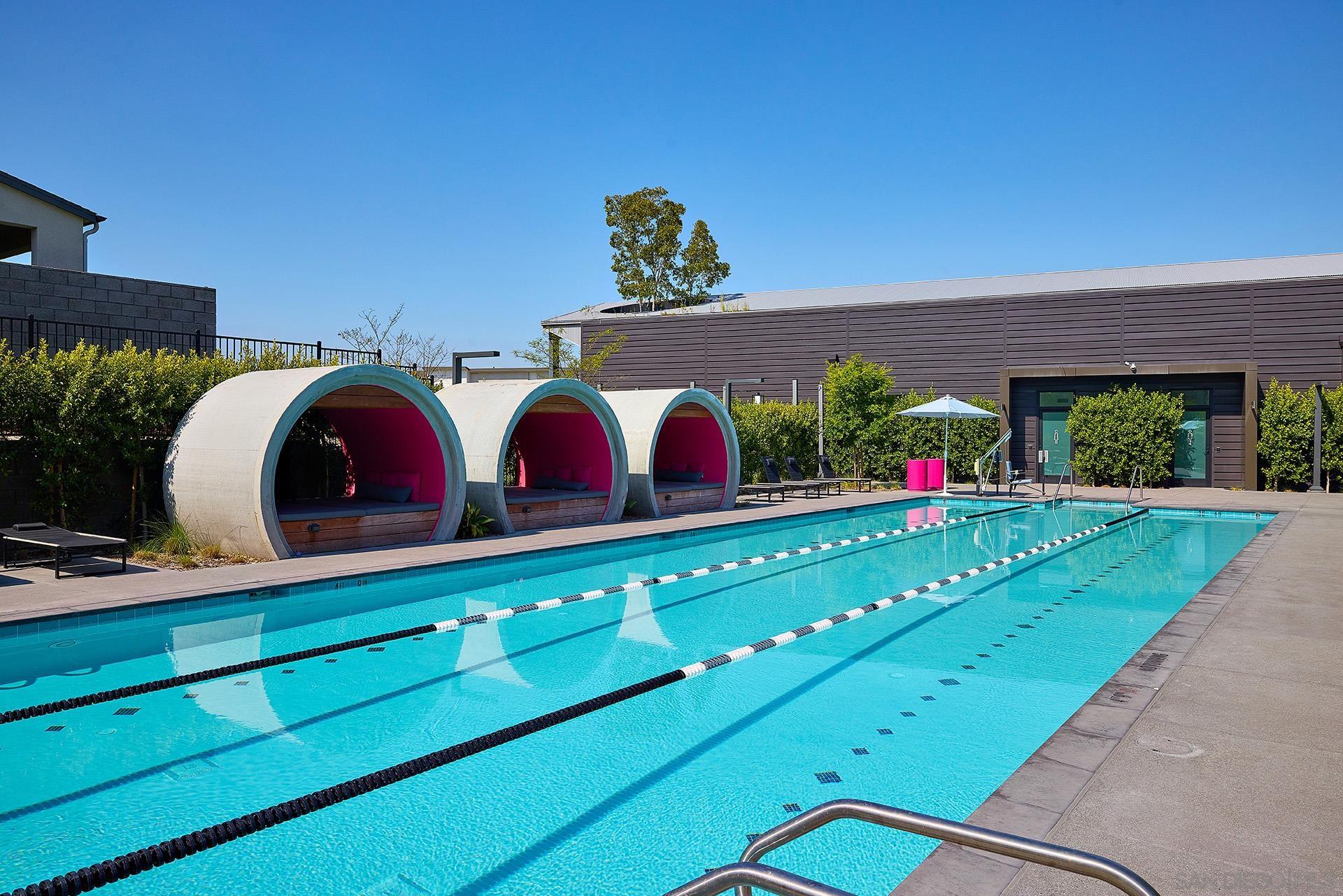 Detail Gallery Image 30 of 39 For 10992  Lotta Ct, San Diego,  CA 92126 - 3 Beds | 2/1 Baths