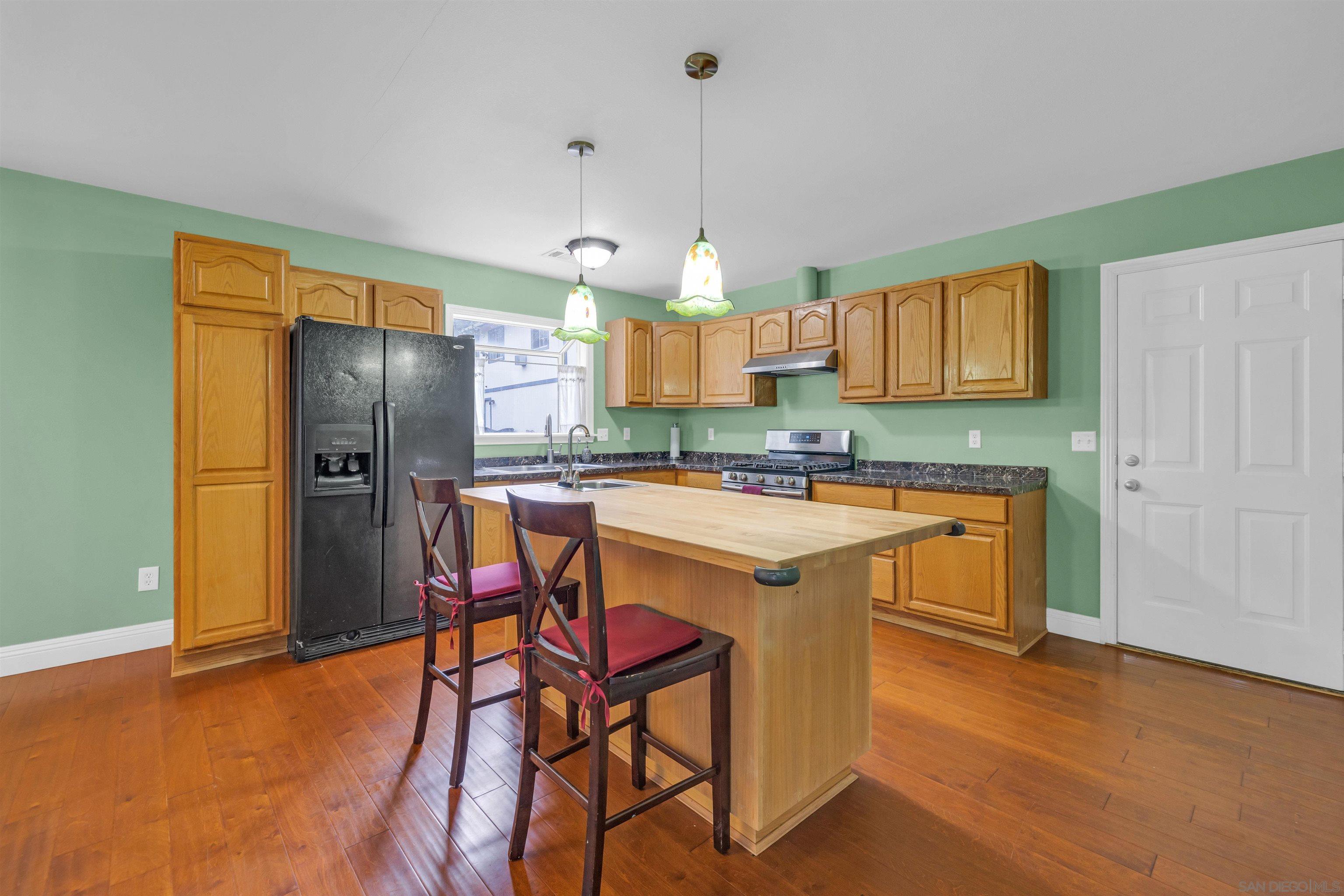 Detail Gallery Image 16 of 71 For 17009  Iron Springs Rd, Julian,  CA 92036 - 5 Beds | 4 Baths