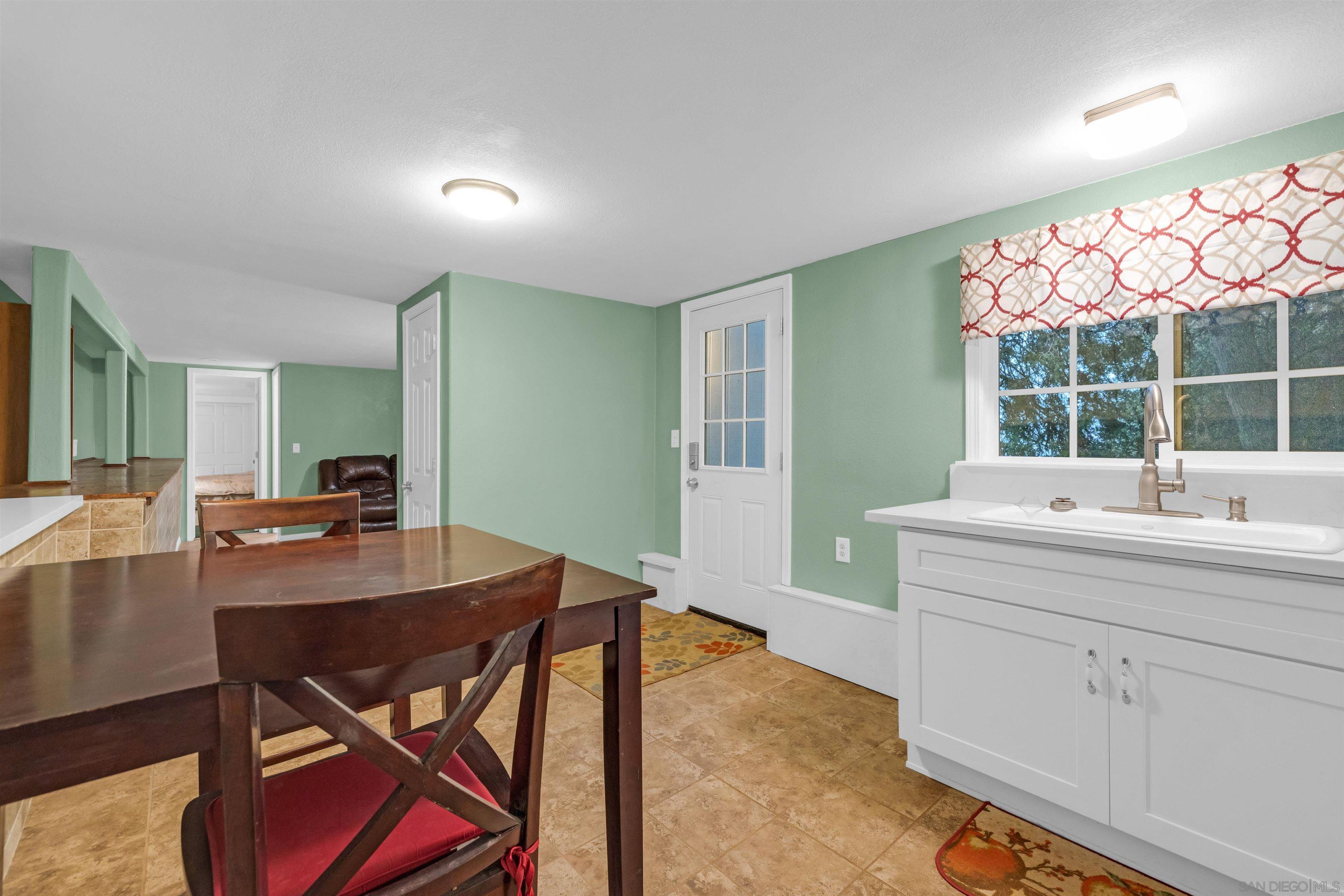 Detail Gallery Image 41 of 71 For 17009  Iron Springs Rd, Julian,  CA 92036 - 5 Beds | 4 Baths