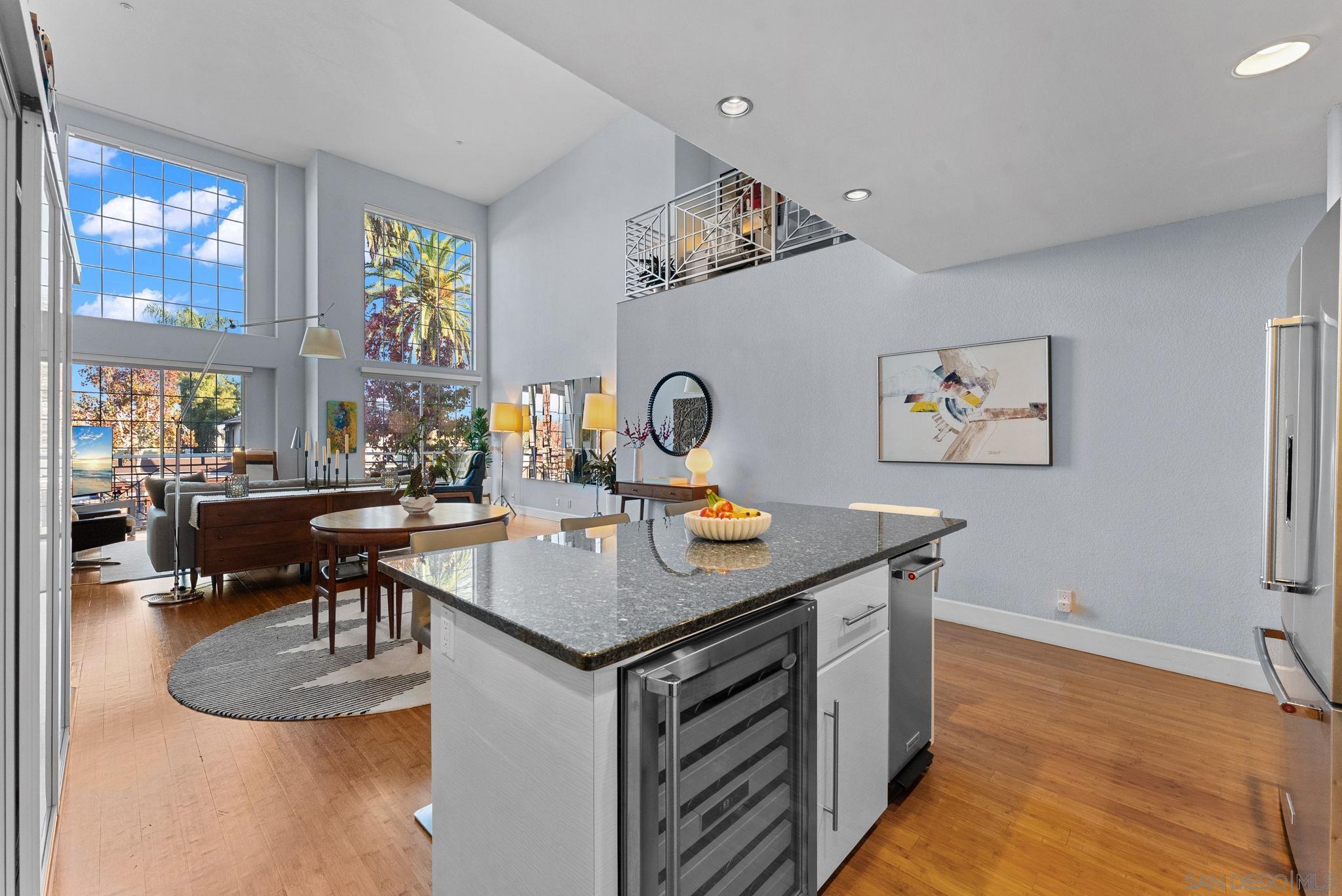 Detail Gallery Image 12 of 30 For 4640  Park Blvd  #C,  San Diego,  CA 92116 - 2 Beds | 2 Baths