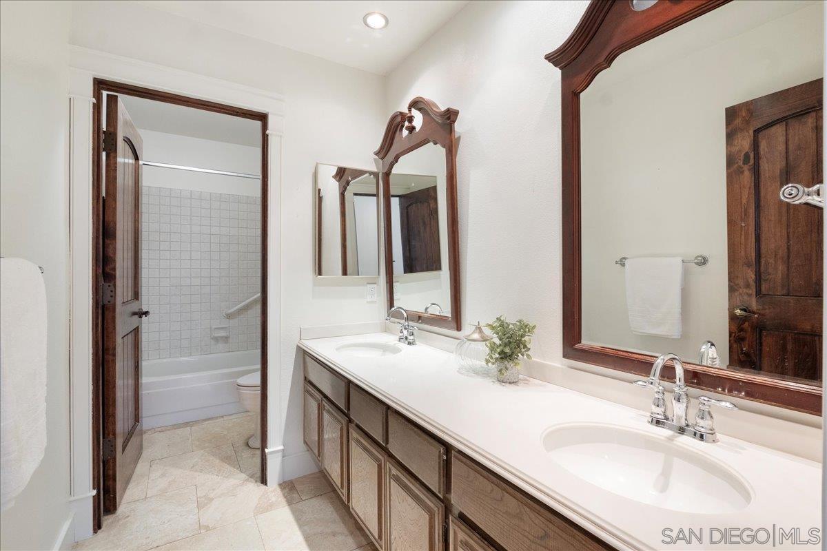 Detail Gallery Image 24 of 37 For 1760  Woodbine Pl, Oceanside,  CA 92054 - 4 Beds | 2 Baths