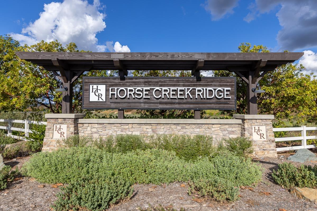 Detail Gallery Image 2 of 62 For 316  Canter Court, Fallbrook,  CA 92028 - 5 Beds | 3 Baths