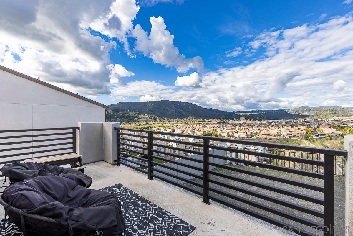 Detail Gallery Image 24 of 62 For 316  Canter Court, Fallbrook,  CA 92028 - 5 Beds | 3 Baths