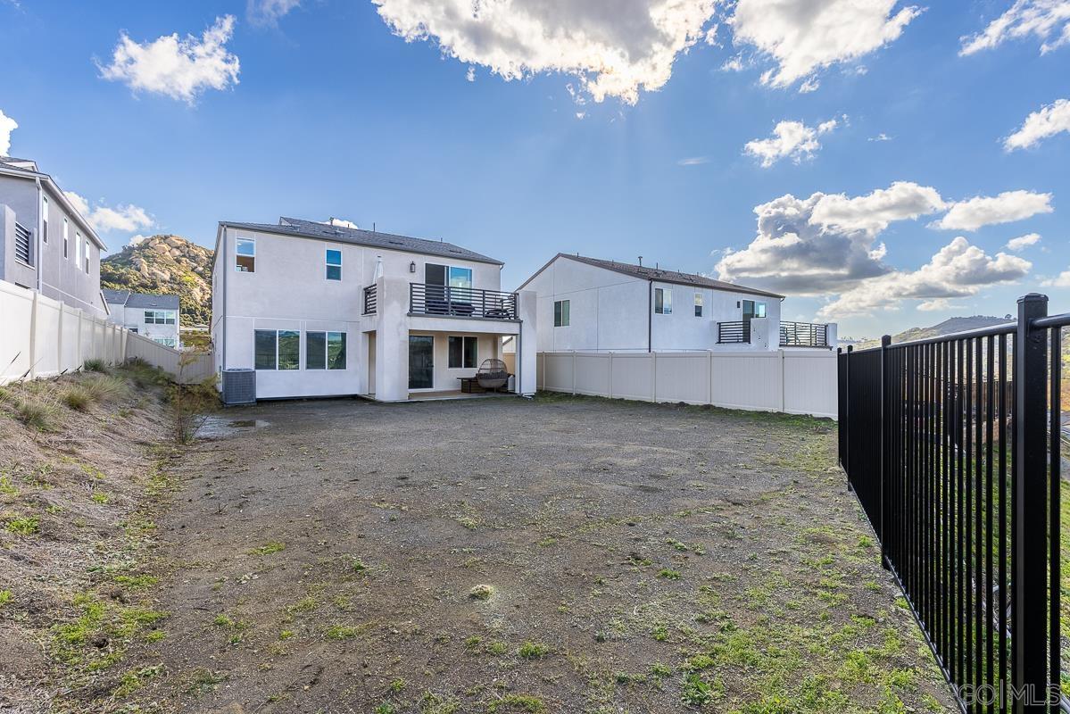 Detail Gallery Image 39 of 62 For 316  Canter Court, Fallbrook,  CA 92028 - 5 Beds | 3 Baths