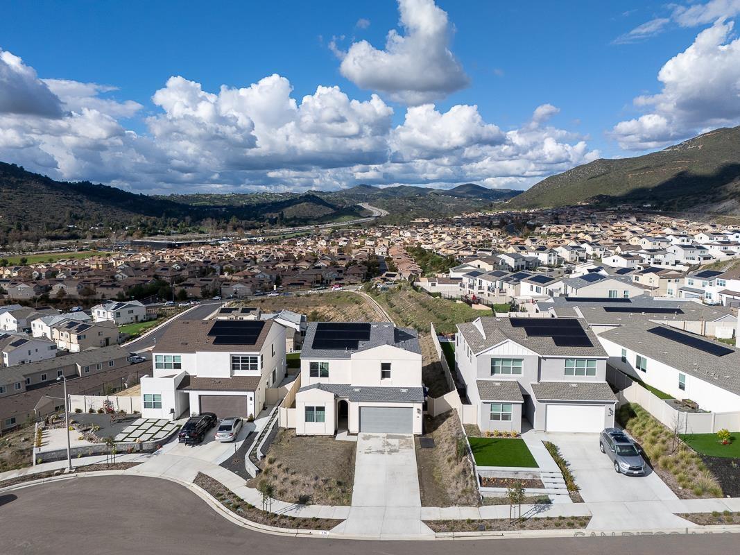 Detail Gallery Image 40 of 62 For 316  Canter Court, Fallbrook,  CA 92028 - 5 Beds | 3 Baths