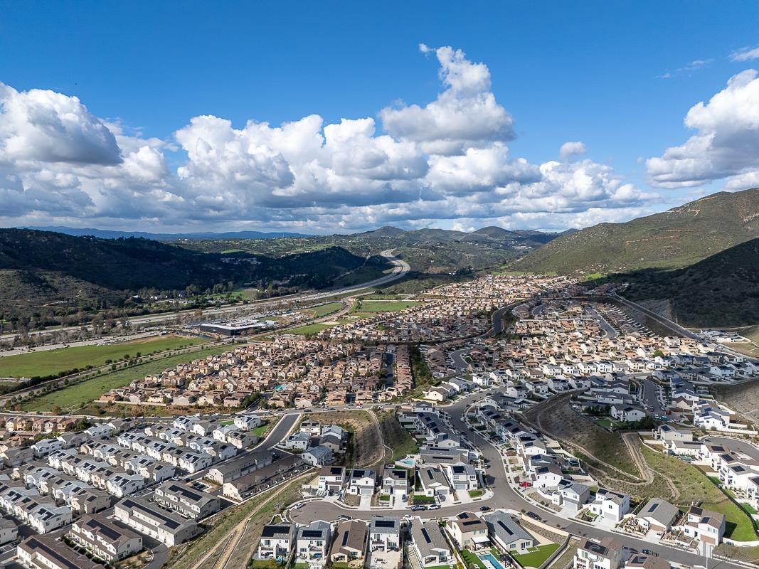 Detail Gallery Image 45 of 62 For 316  Canter Court, Fallbrook,  CA 92028 - 5 Beds | 3 Baths