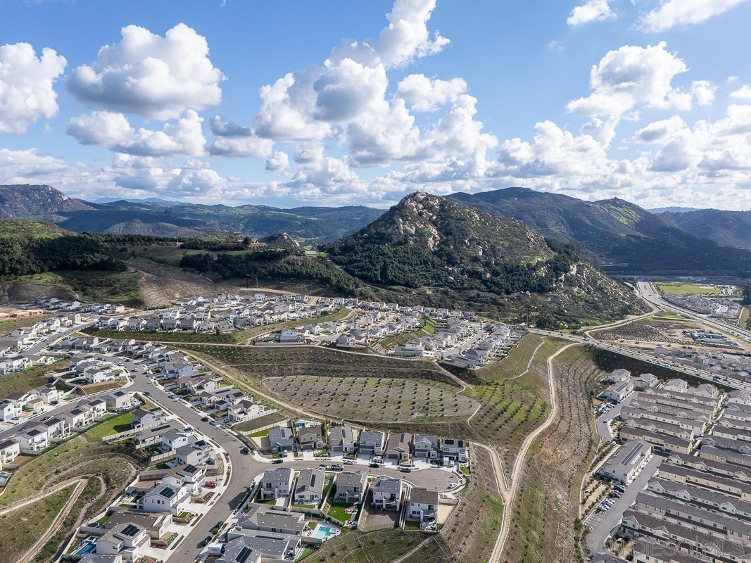 Detail Gallery Image 50 of 62 For 316  Canter Court, Fallbrook,  CA 92028 - 5 Beds | 3 Baths