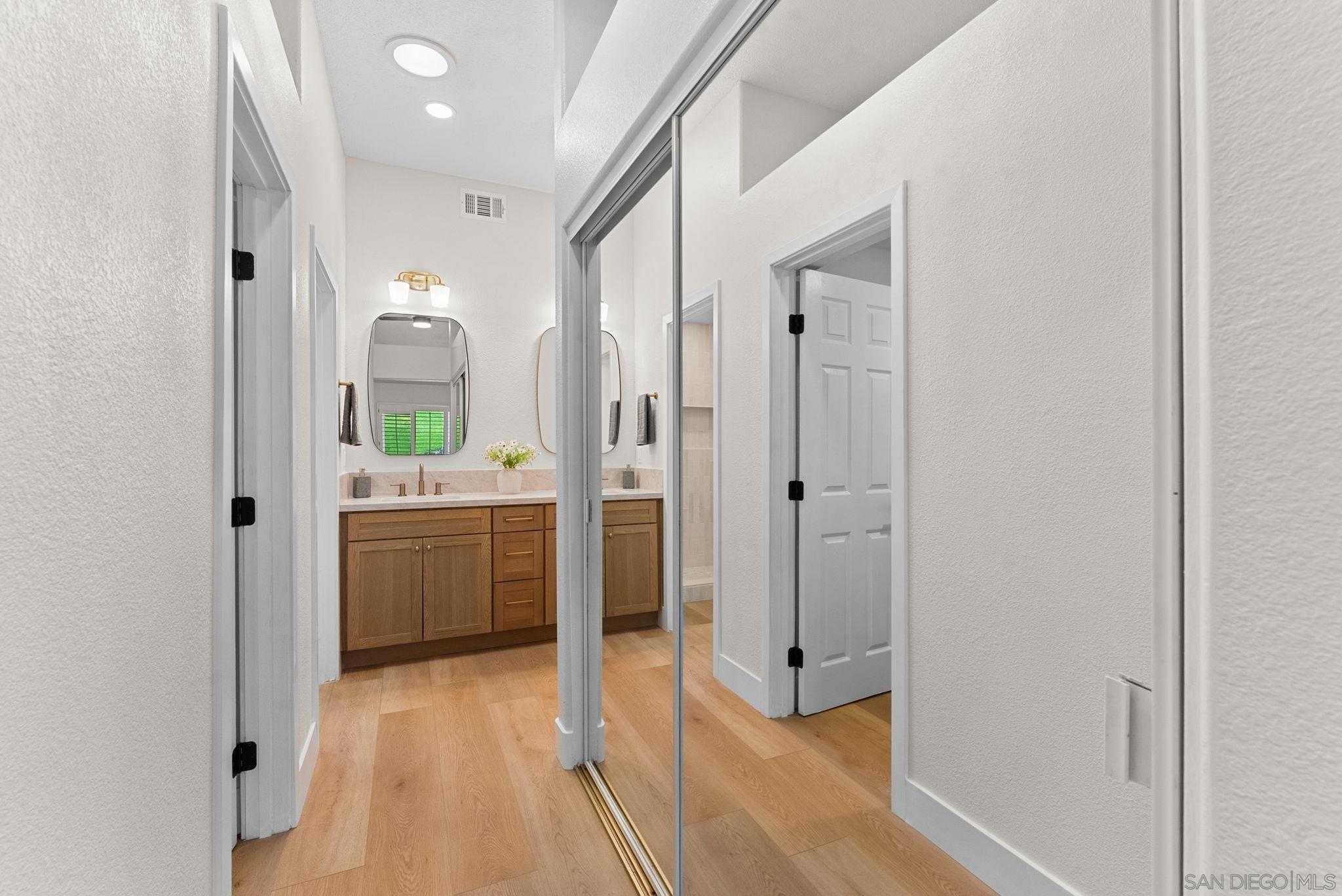 Detail Gallery Image 16 of 32 For 4676  Barcelona Way, Oceanside,  CA 92056 - 3 Beds | 2 Baths