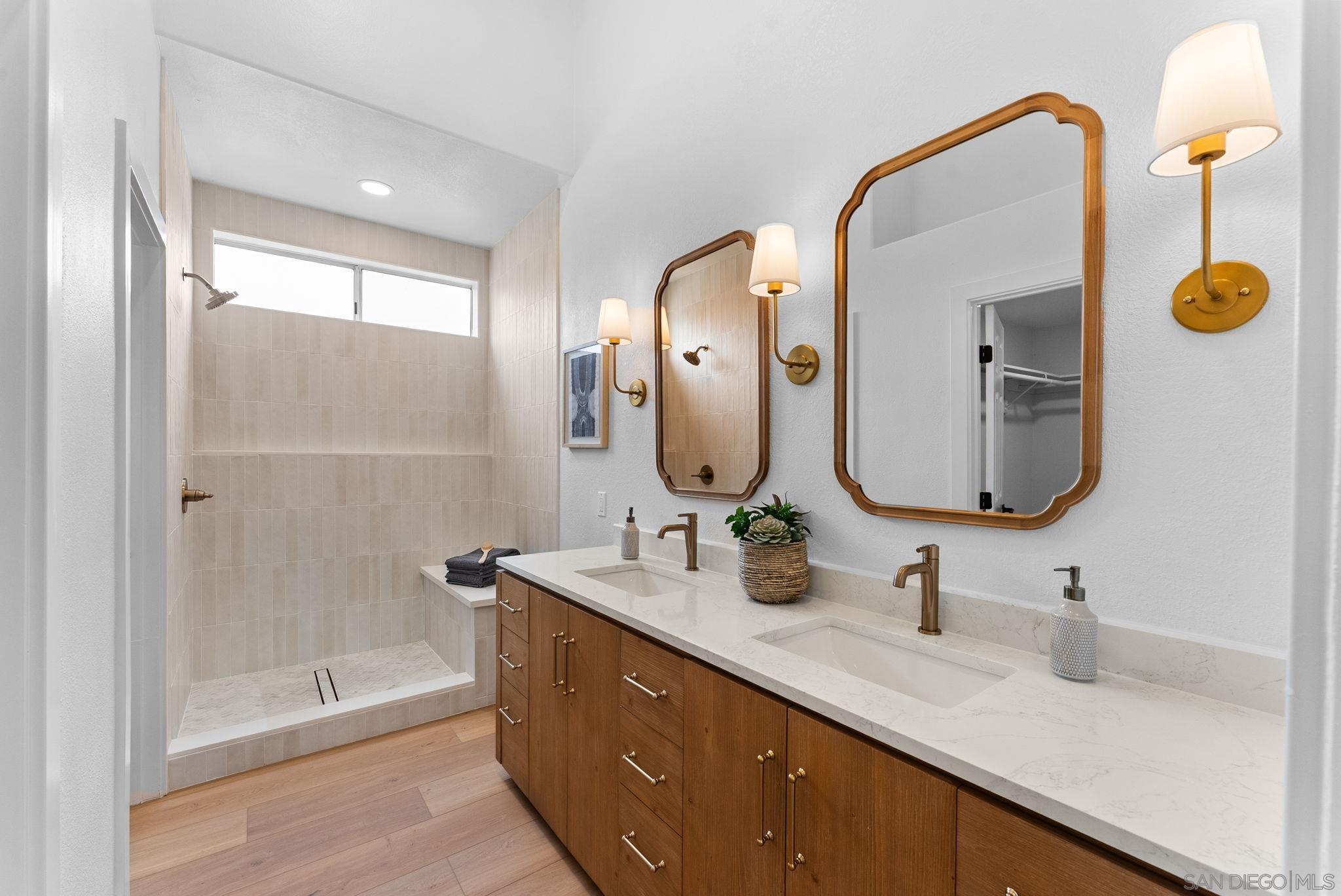 Detail Gallery Image 20 of 29 For 4695  Adra Way, Oceanside,  CA 92056 - 3 Beds | 2 Baths