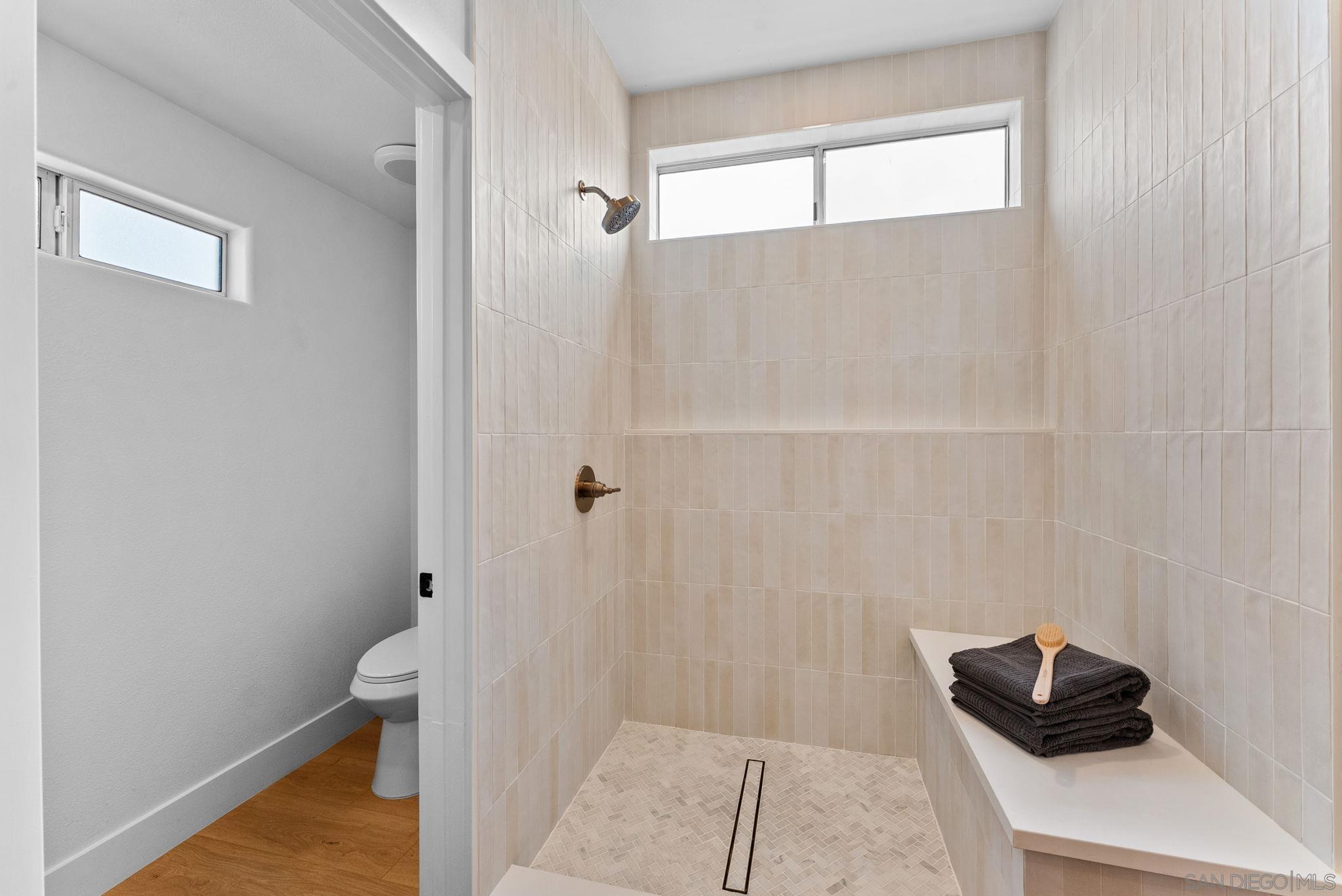 Detail Gallery Image 21 of 29 For 4695  Adra Way, Oceanside,  CA 92056 - 3 Beds | 2 Baths