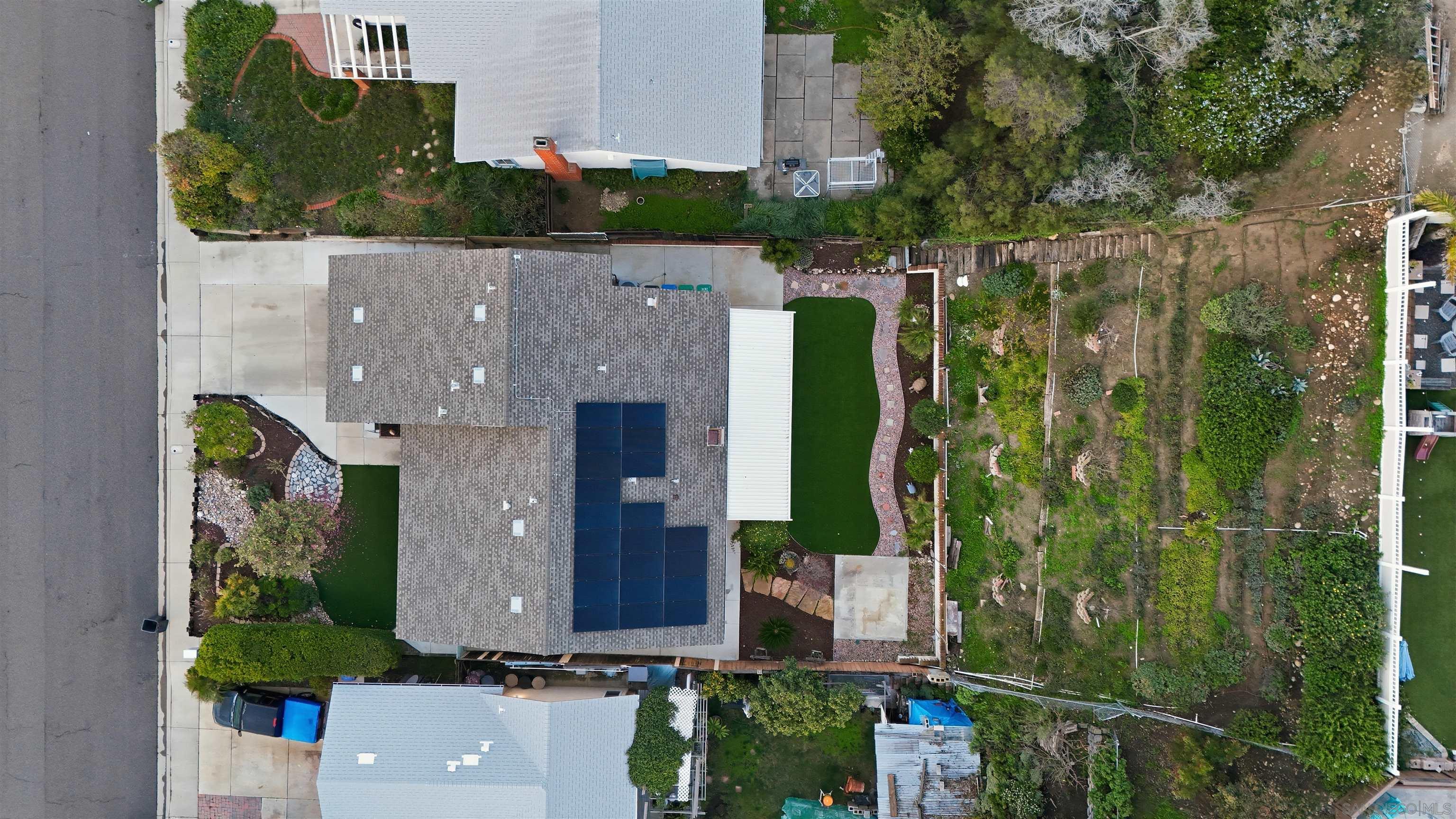 Detail Gallery Image 24 of 26 For 10523  Strathmore Dr, Santee,  CA 92071 - 4 Beds | 2 Baths