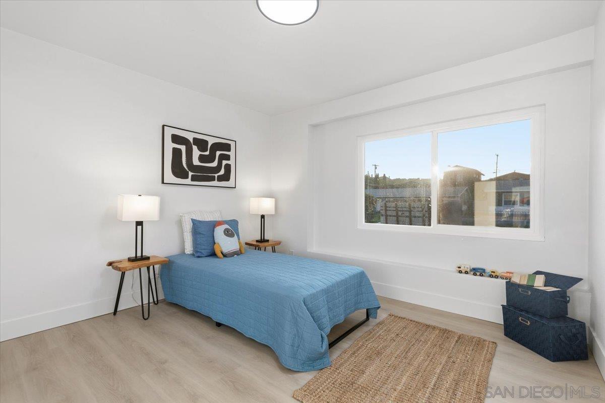 Detail Gallery Image 11 of 19 For 517  Worthington St, Spring Valley,  CA 91977 - 4 Beds | 2 Baths