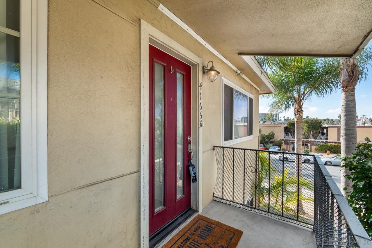 Detail Gallery Image 4 of 22 For 4165 1/2  Mississippi St, San Diego,  CA 92104 - 2 Beds | 1 Baths