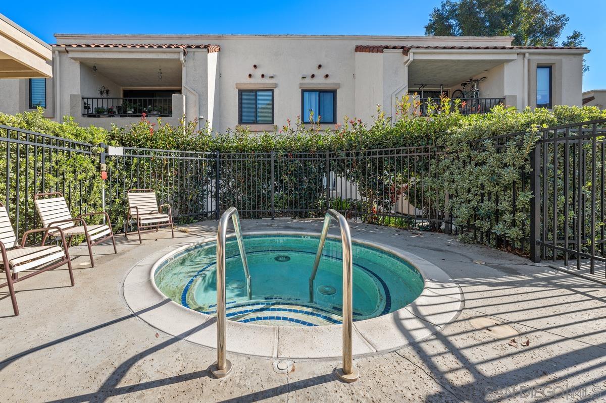 Detail Gallery Image 22 of 36 For 8444  New Salem  #12,  San Diego,  CA 92126 - 2 Beds | 2 Baths